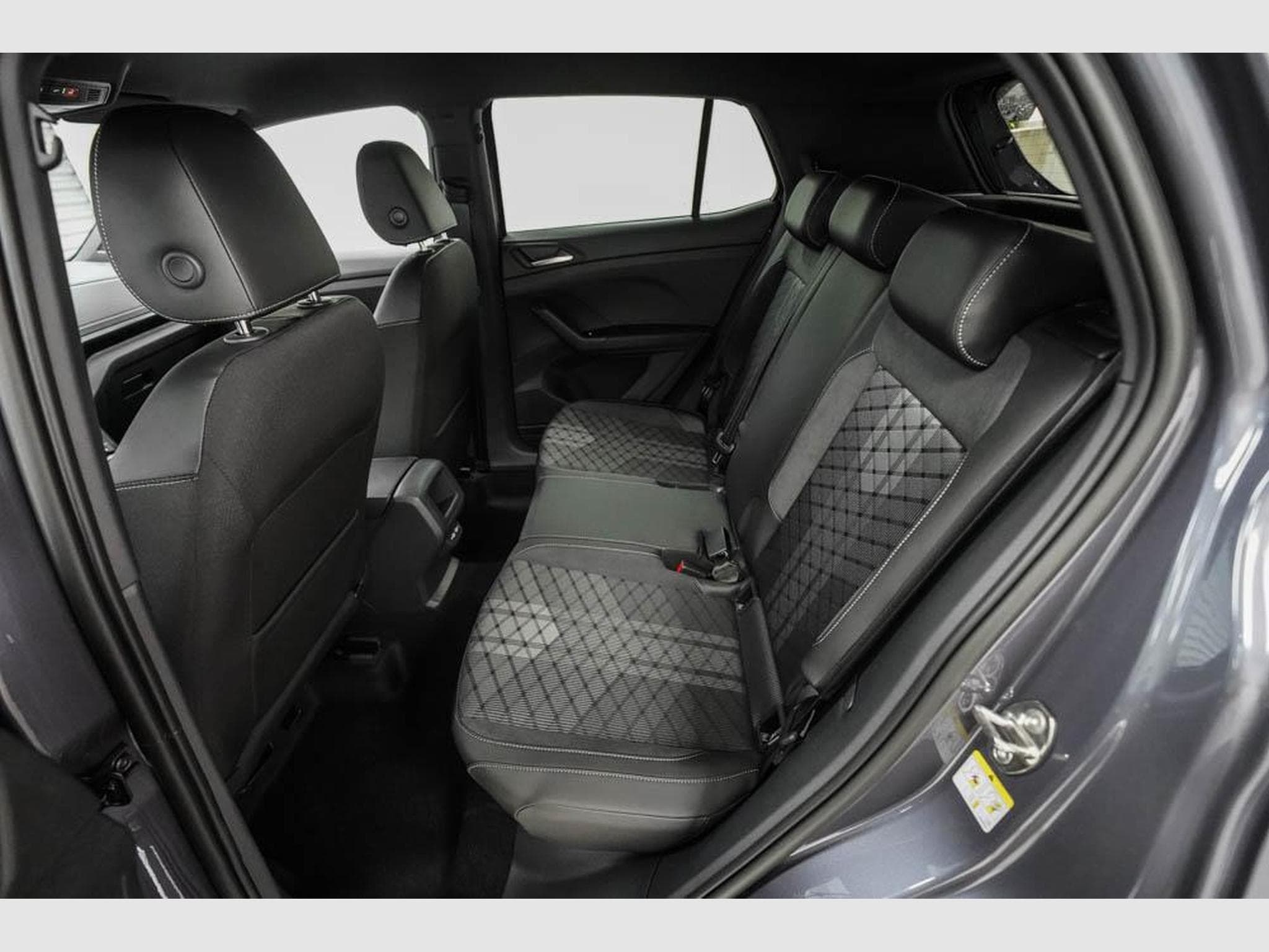 VW T-Cross 1,5 TSI DSG (2026) - Foto 15