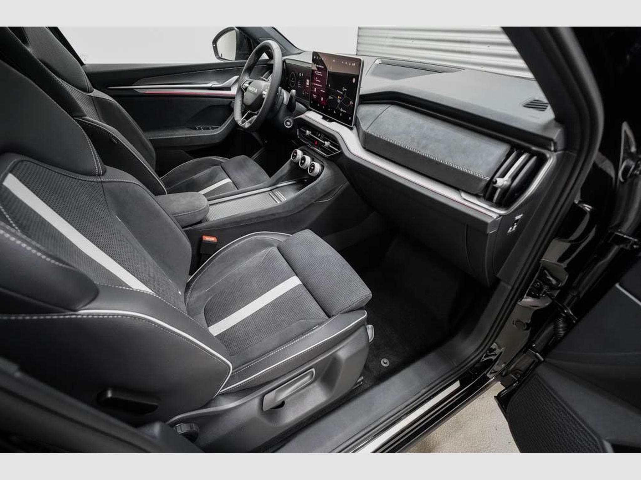 Skoda Kodiaq 1,5 eTSI DSG (2026) - Photo 24