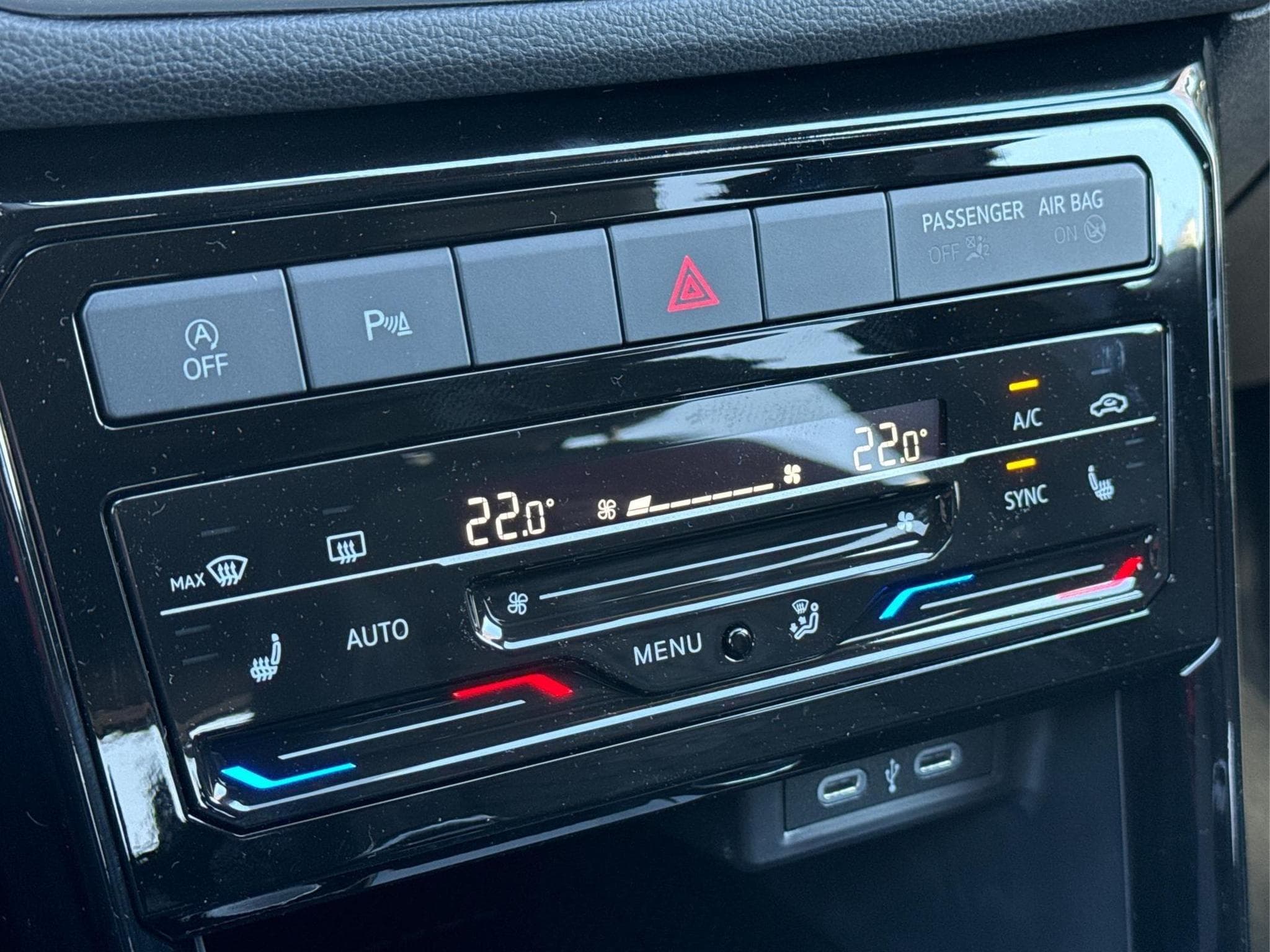 VW T-Cross R-Line Limited (2026) - Photo 19