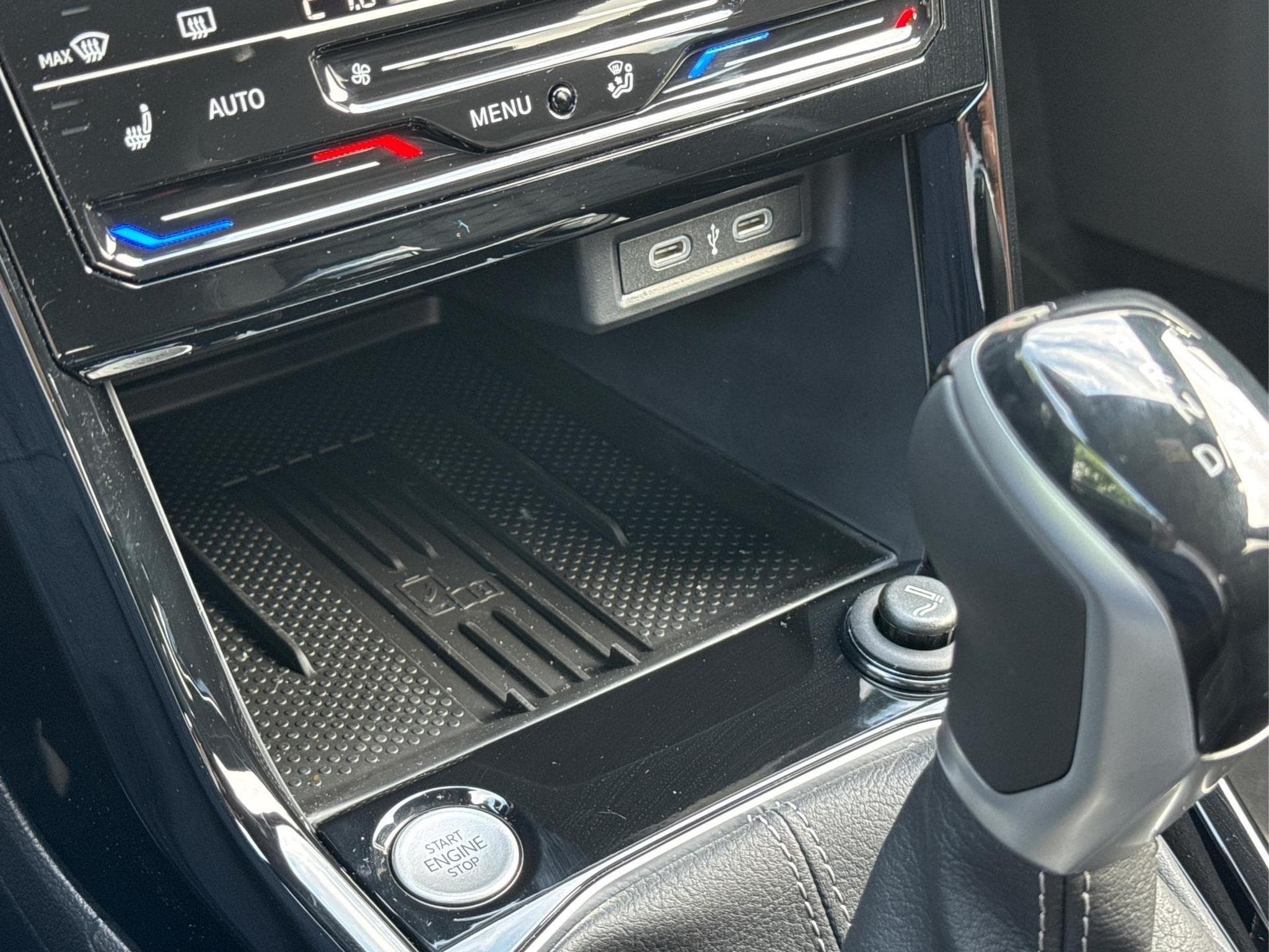 VW T-Cross R-Line (2026) - Foto 19