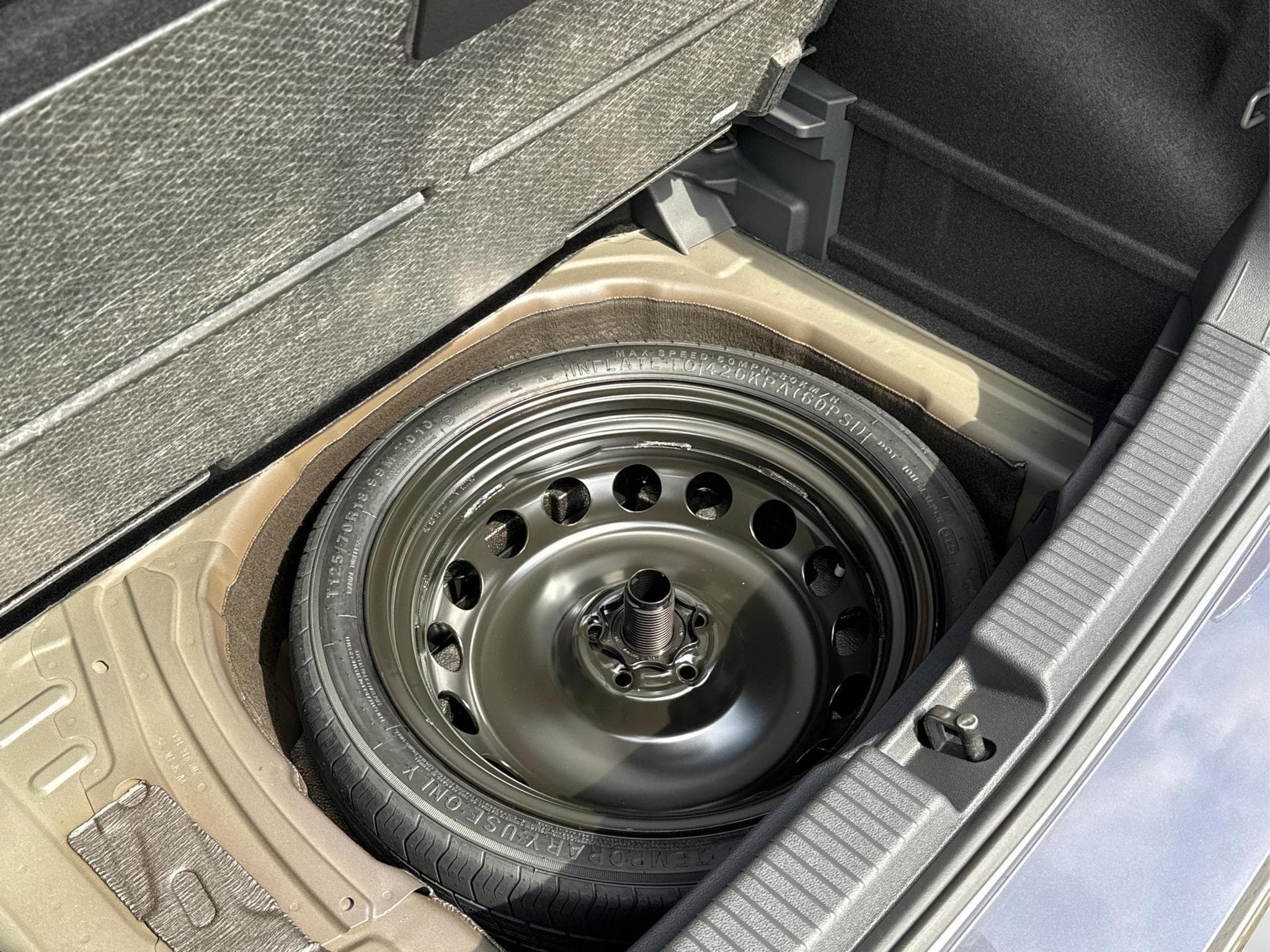 VW T-Cross R-Line (2026) - Foto 13