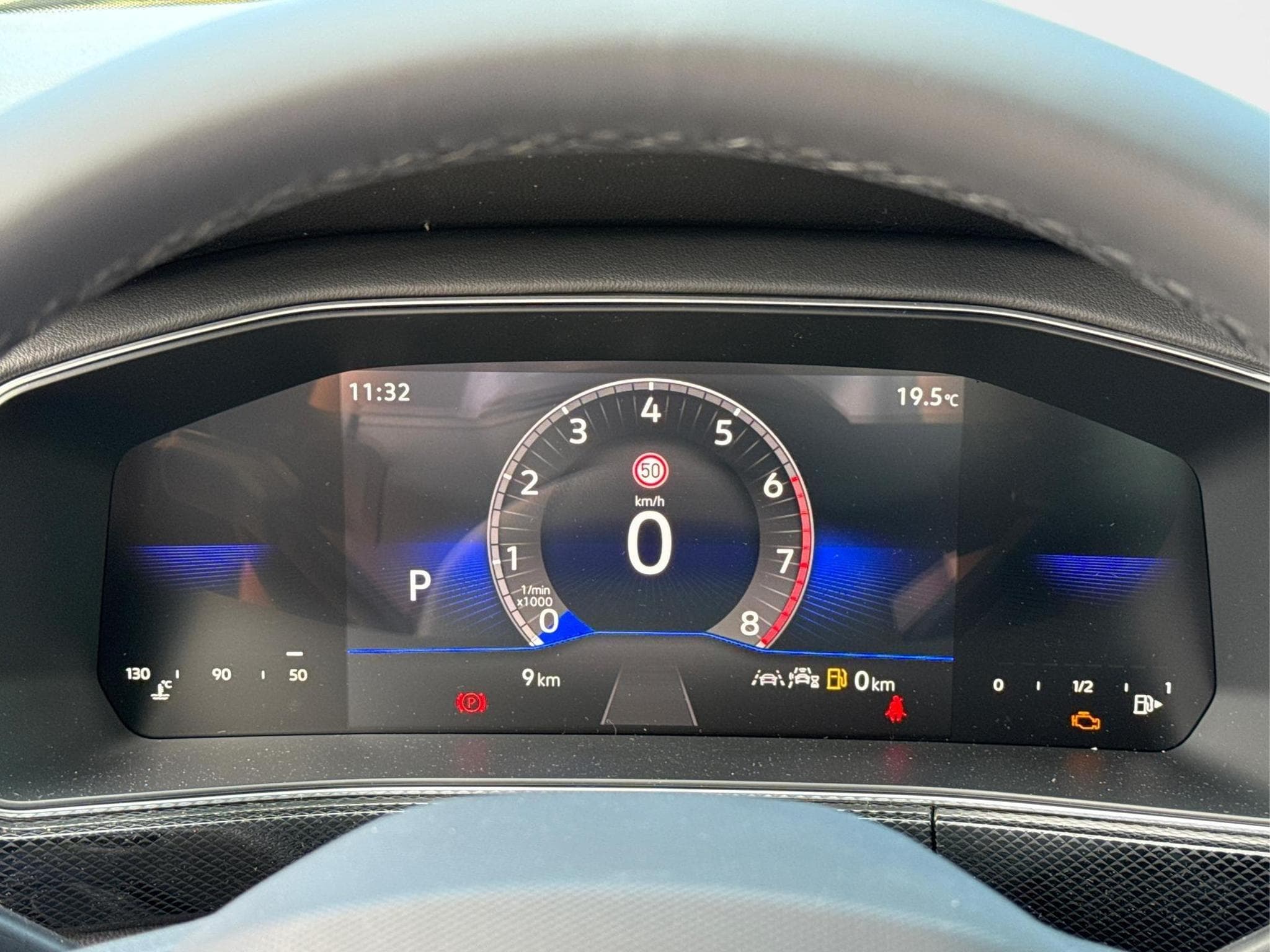 VW T-Cross R-Line (2026) - Foto 23