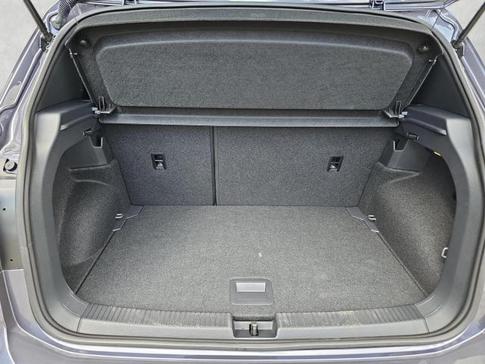 VW T-Cross 1.5 TSI 110 kW R-Line (2026) - Photo 14