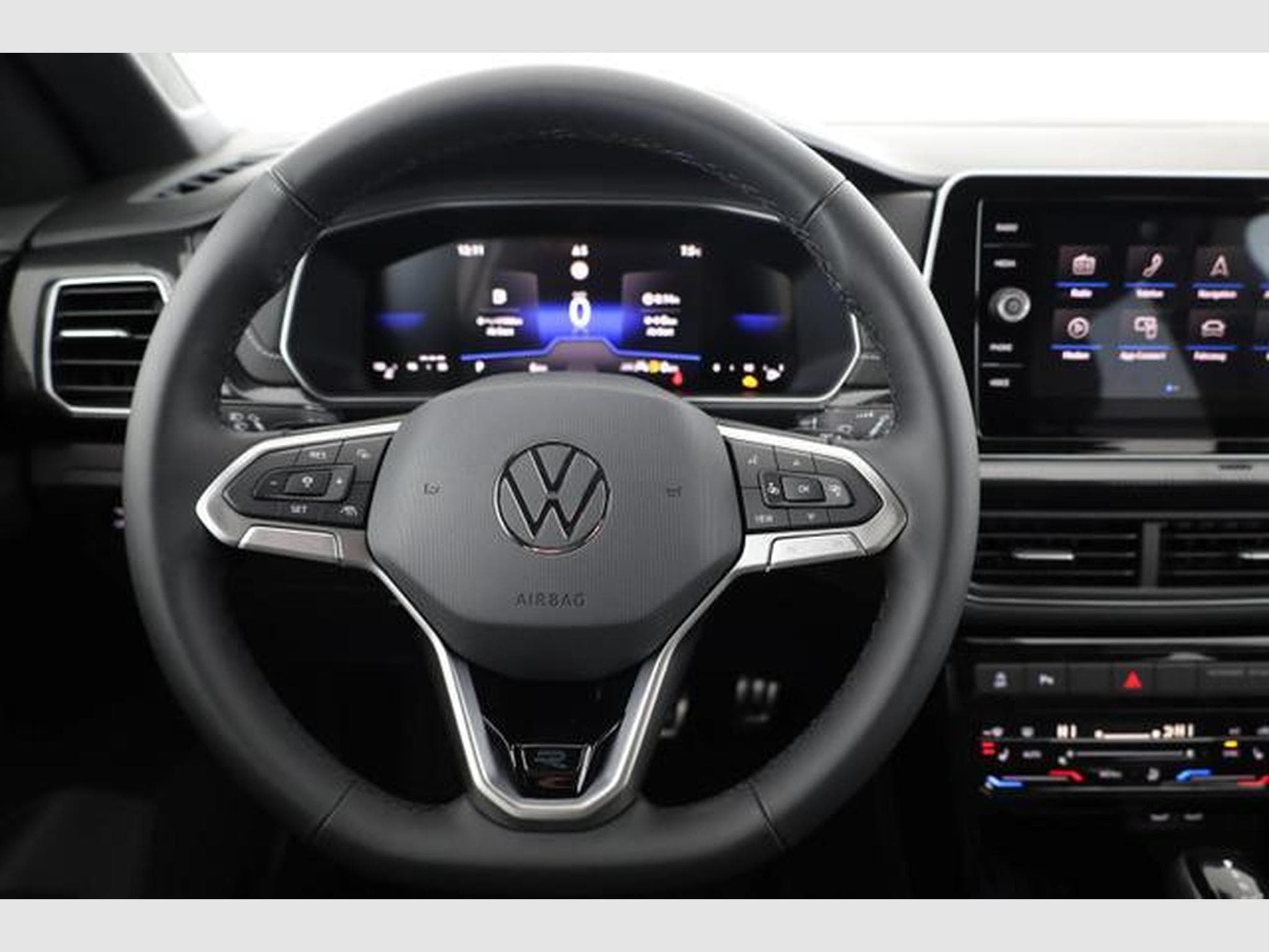 VW T-Cross 1.5 TSI 110 kW R-Line (2026) - Photo 7