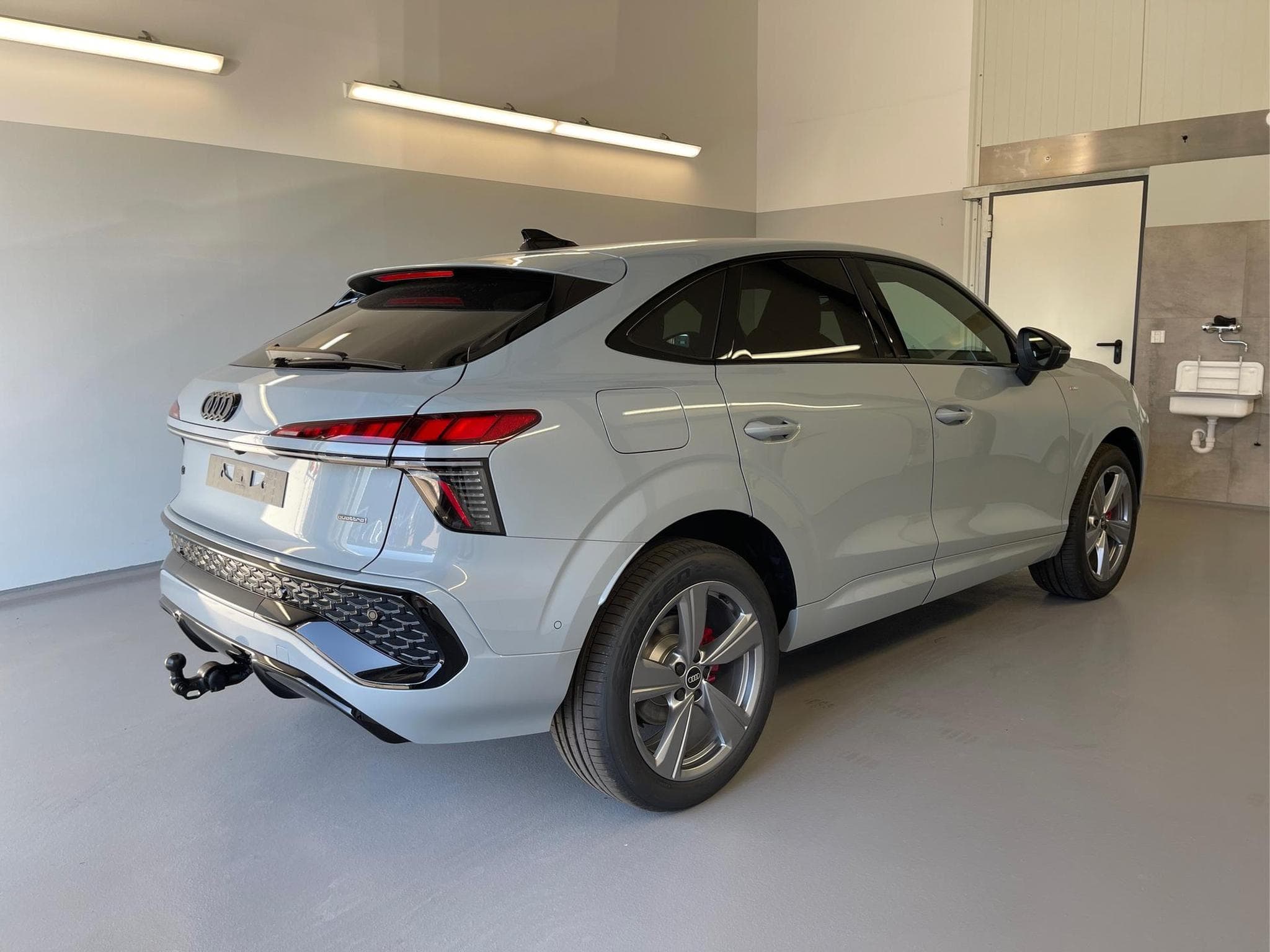 Audi Q3 Sportback NEU (2026) - Photo 4