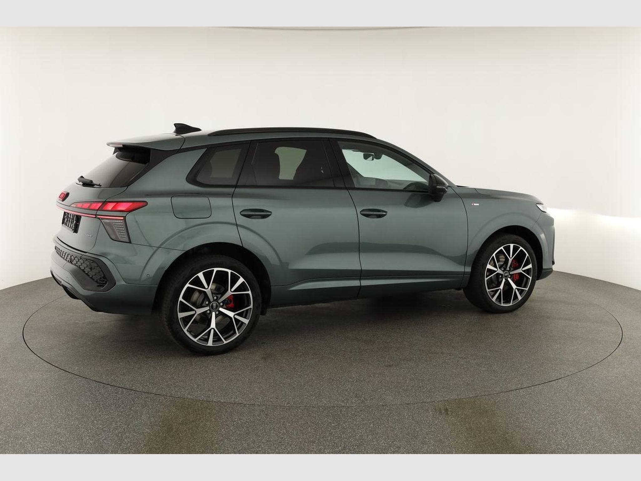 Audi Q3 TFSI quattro 150 kW (2026) - Photo 22