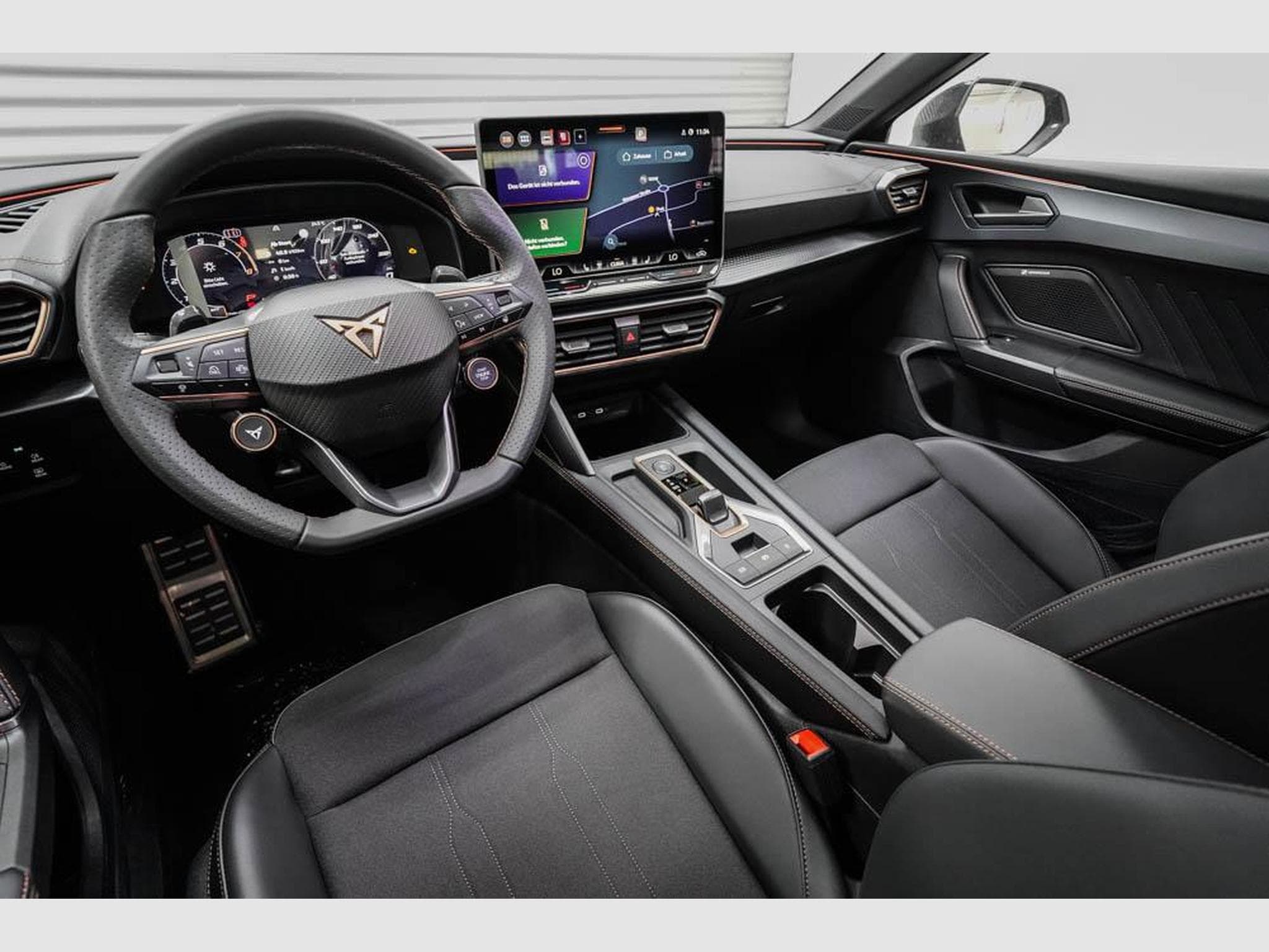 Cupra Leon ST 1,5 eTSI (2026) - Photo 7