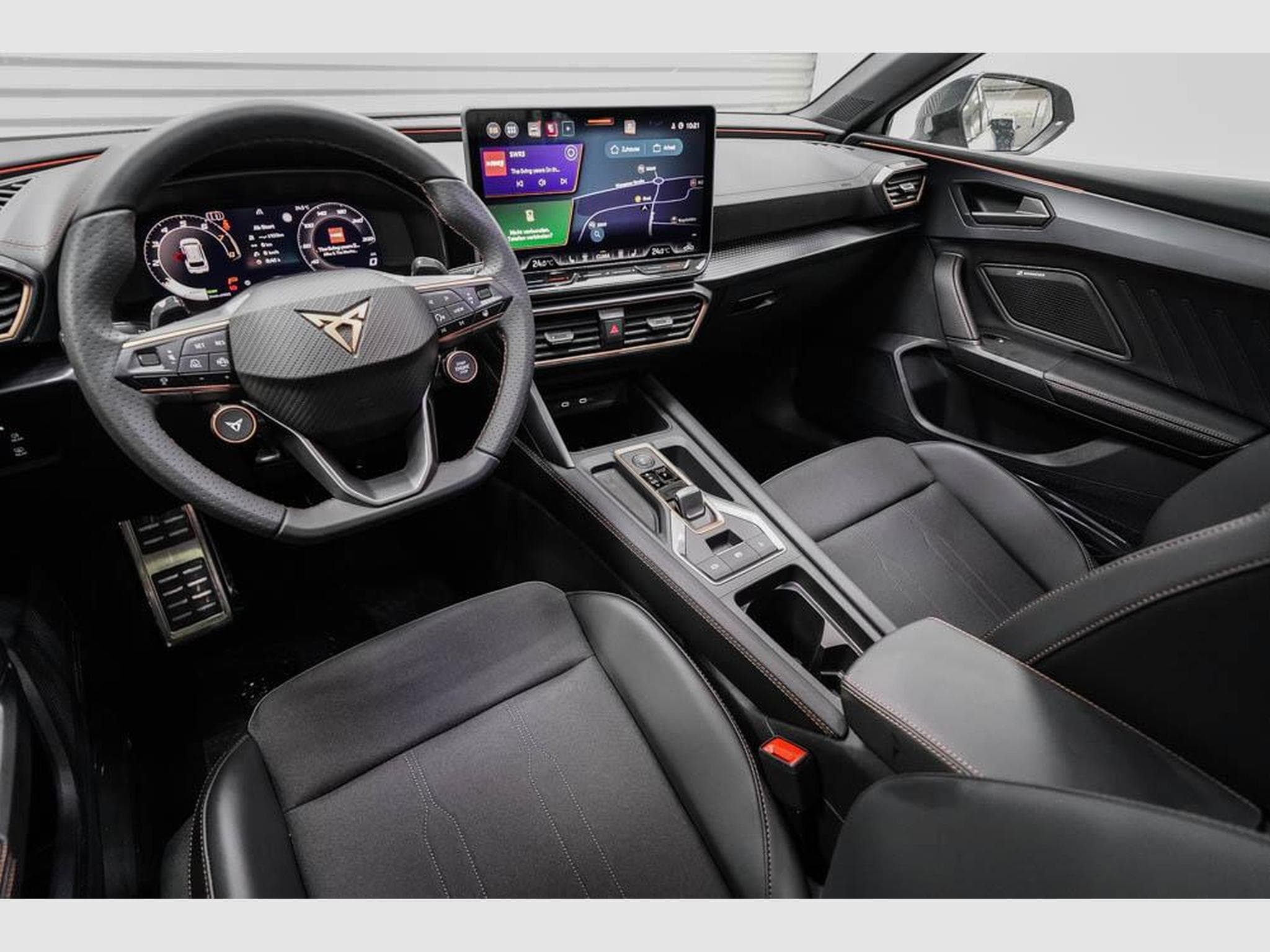 Cupra Leon ST 1,5 eTSI (2026) - Photo 7
