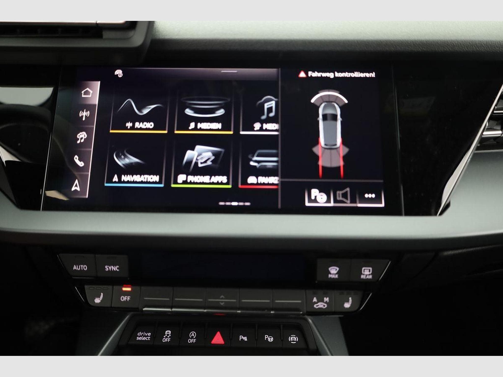 Audi A3 Sportback TFSI quattro 150 kW S line (2026) - Photo 6