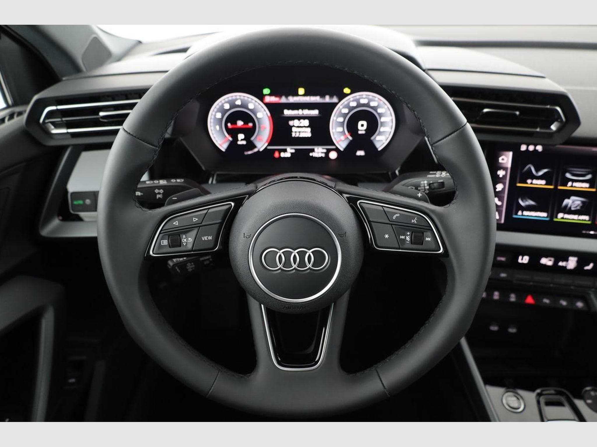 Audi A3 Sportback TFSI quattro 150 kW S line (2026) - Photo 5