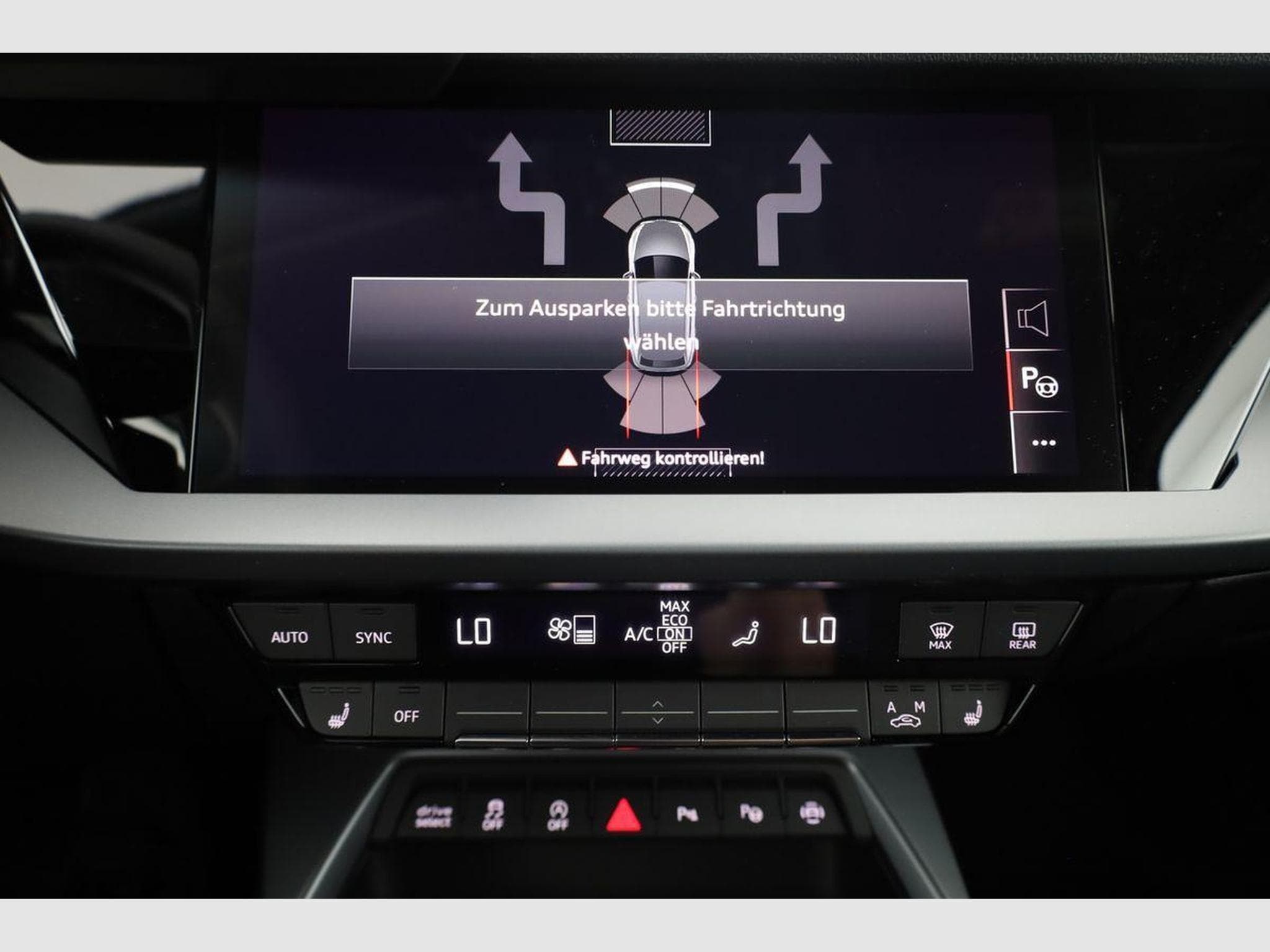 Audi A3 Sportback TFSI quattro 150 kW S line (2026) - Photo 6