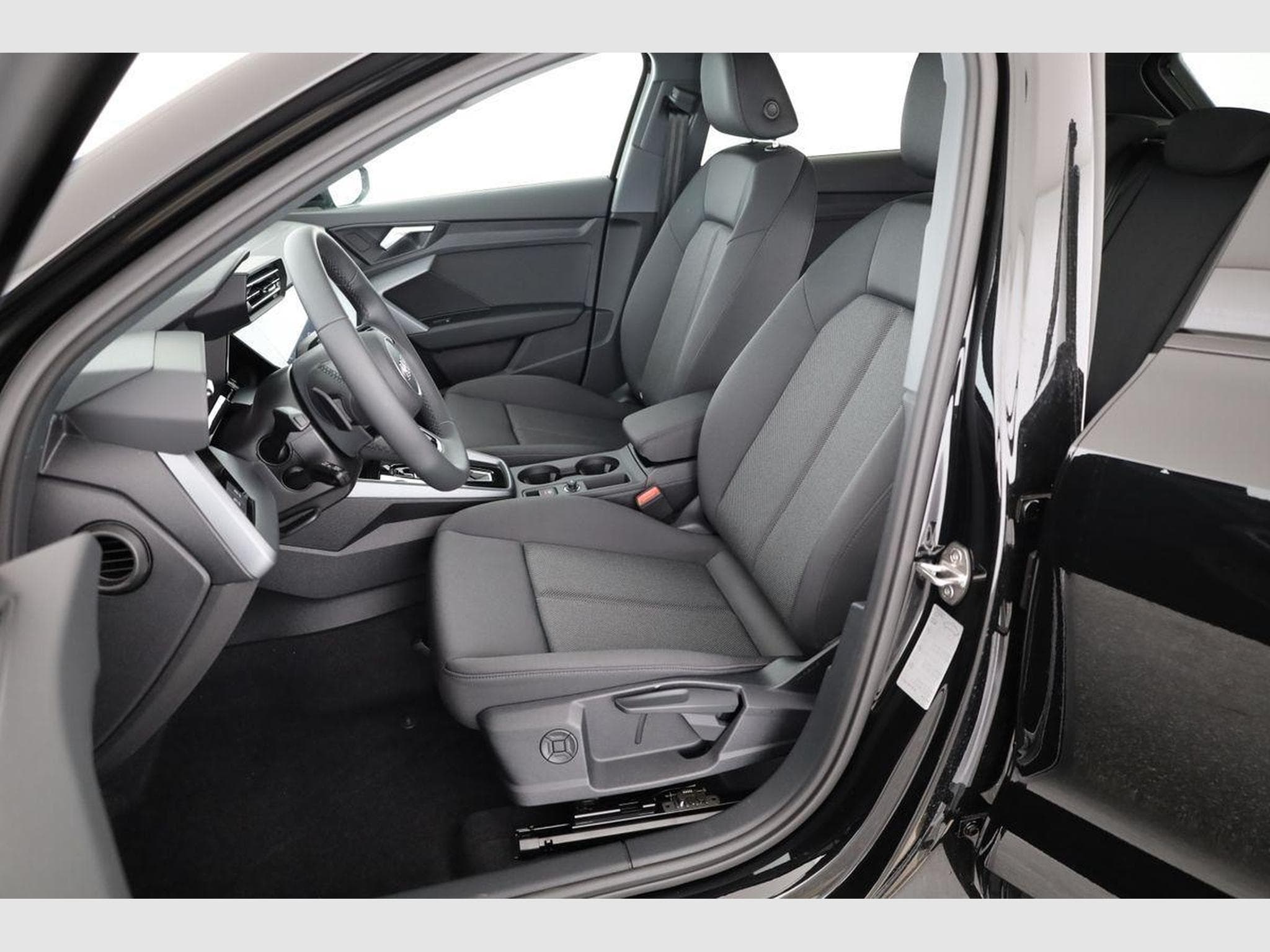 Audi A3 Sportback TFSI quattro 150 kW S line (2026) - Photo 10