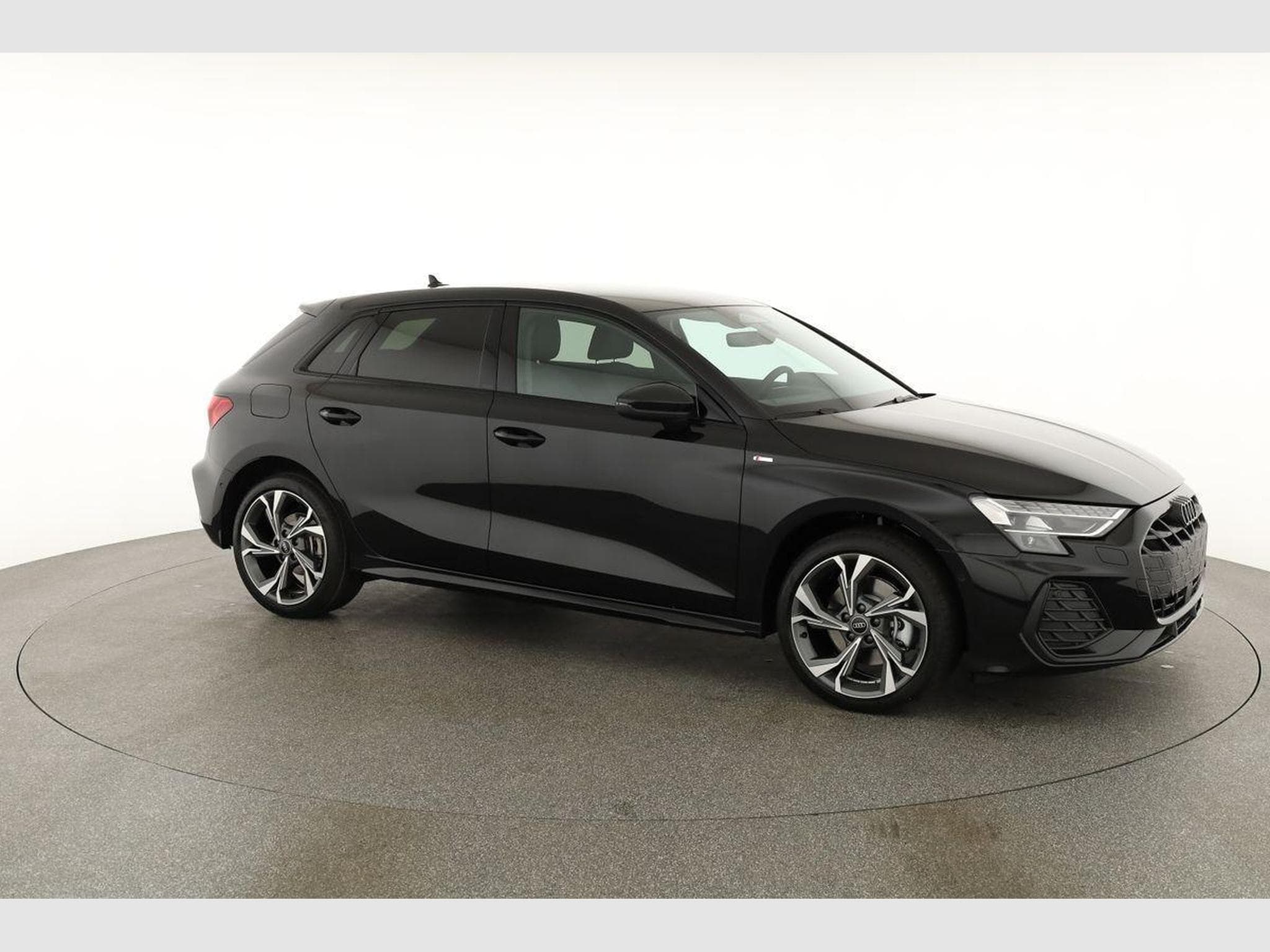 Audi A3 Sportback TFSI quattro 150 kW S line (2026) - Photo 22
