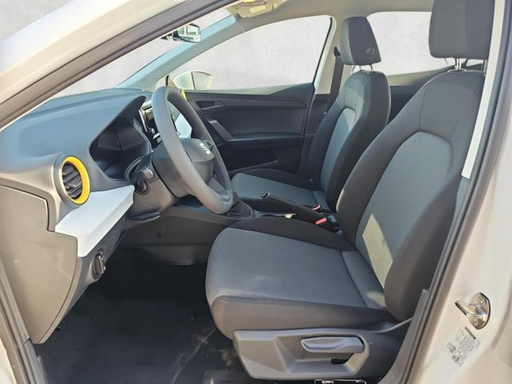 Seat Ibiza 1.0 MPI 59 kW (2026) - Foto 9