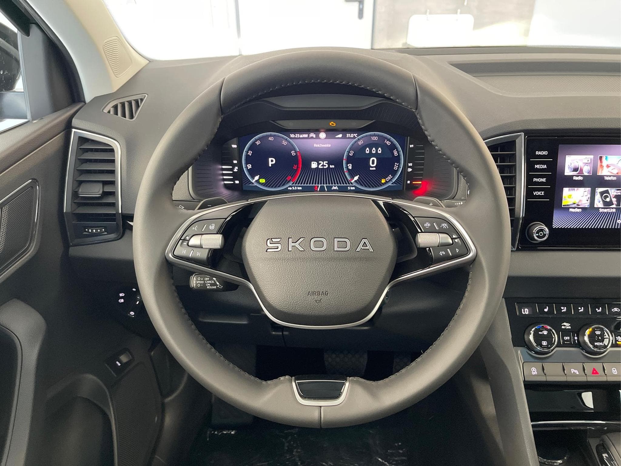 Skoda Karoq Selection (2026) - Foto 8