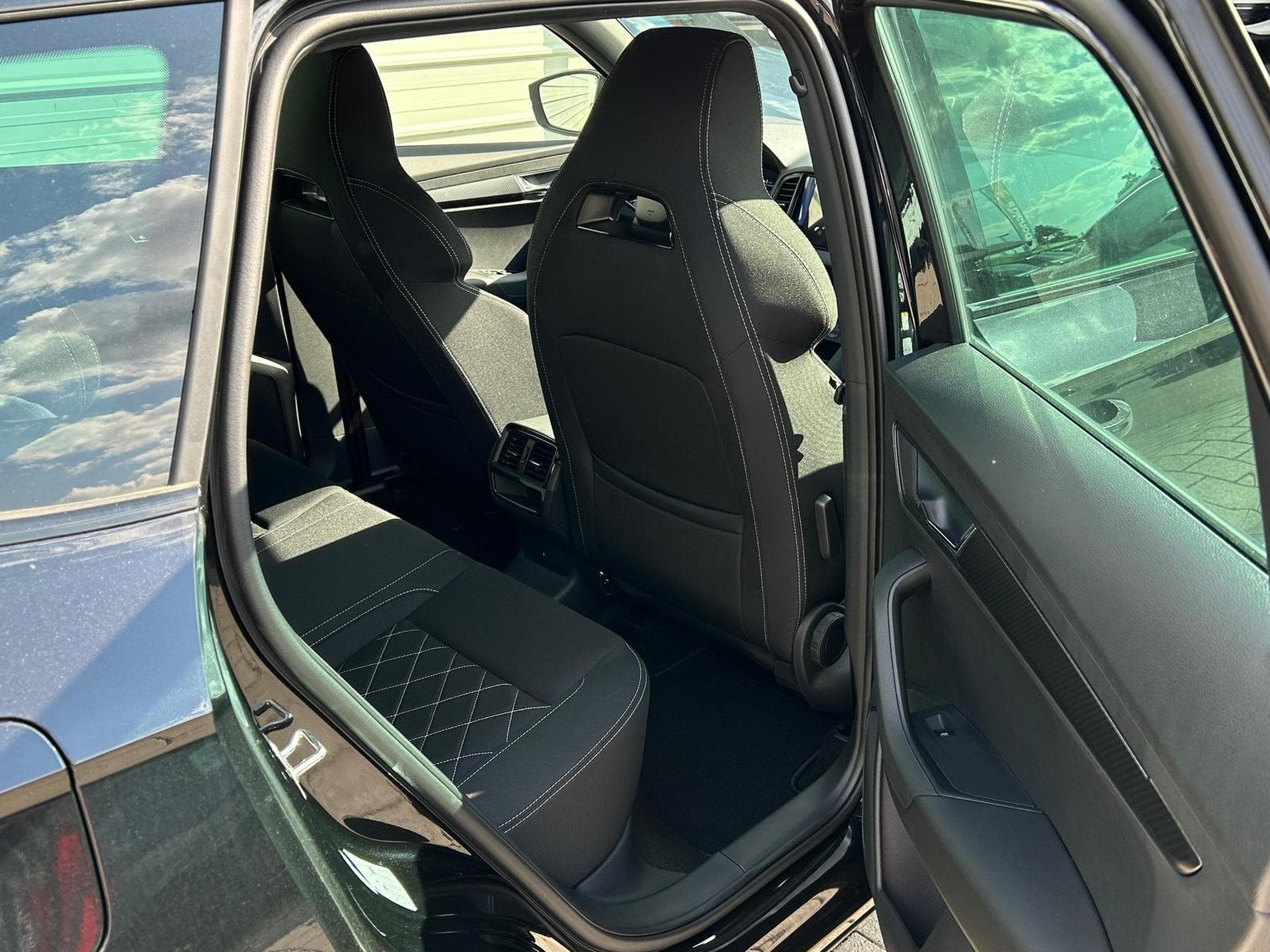 Skoda Karoq Sportline (2026) - Foto 13