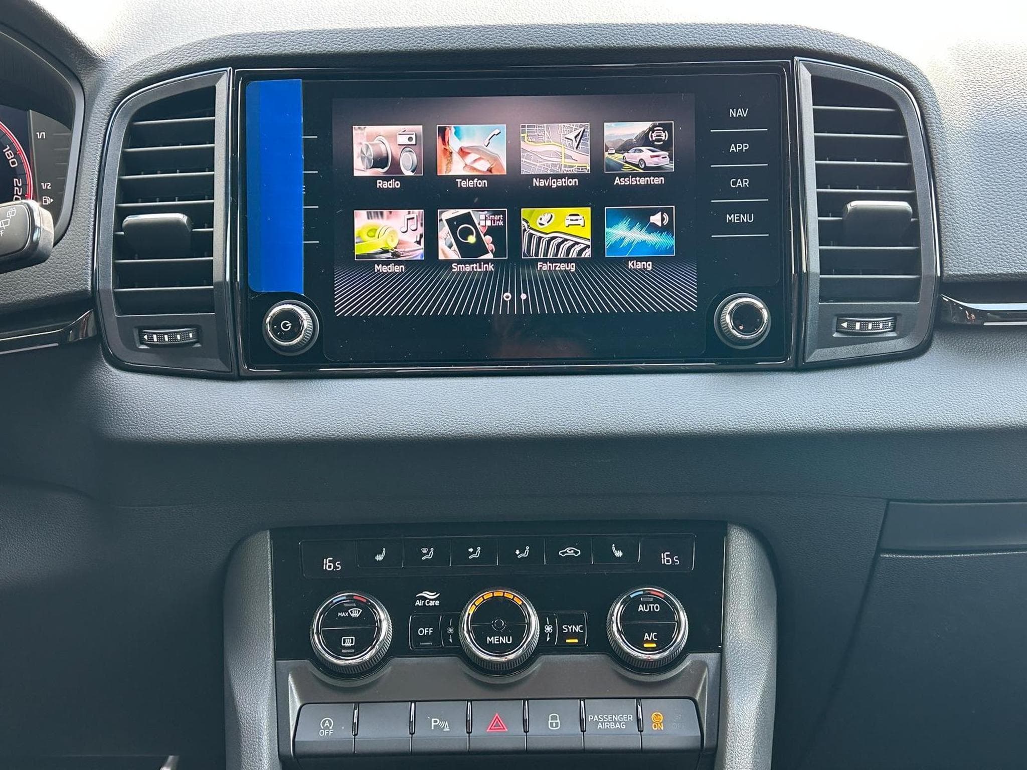 Skoda Karoq Sportline (2026) - Foto 10