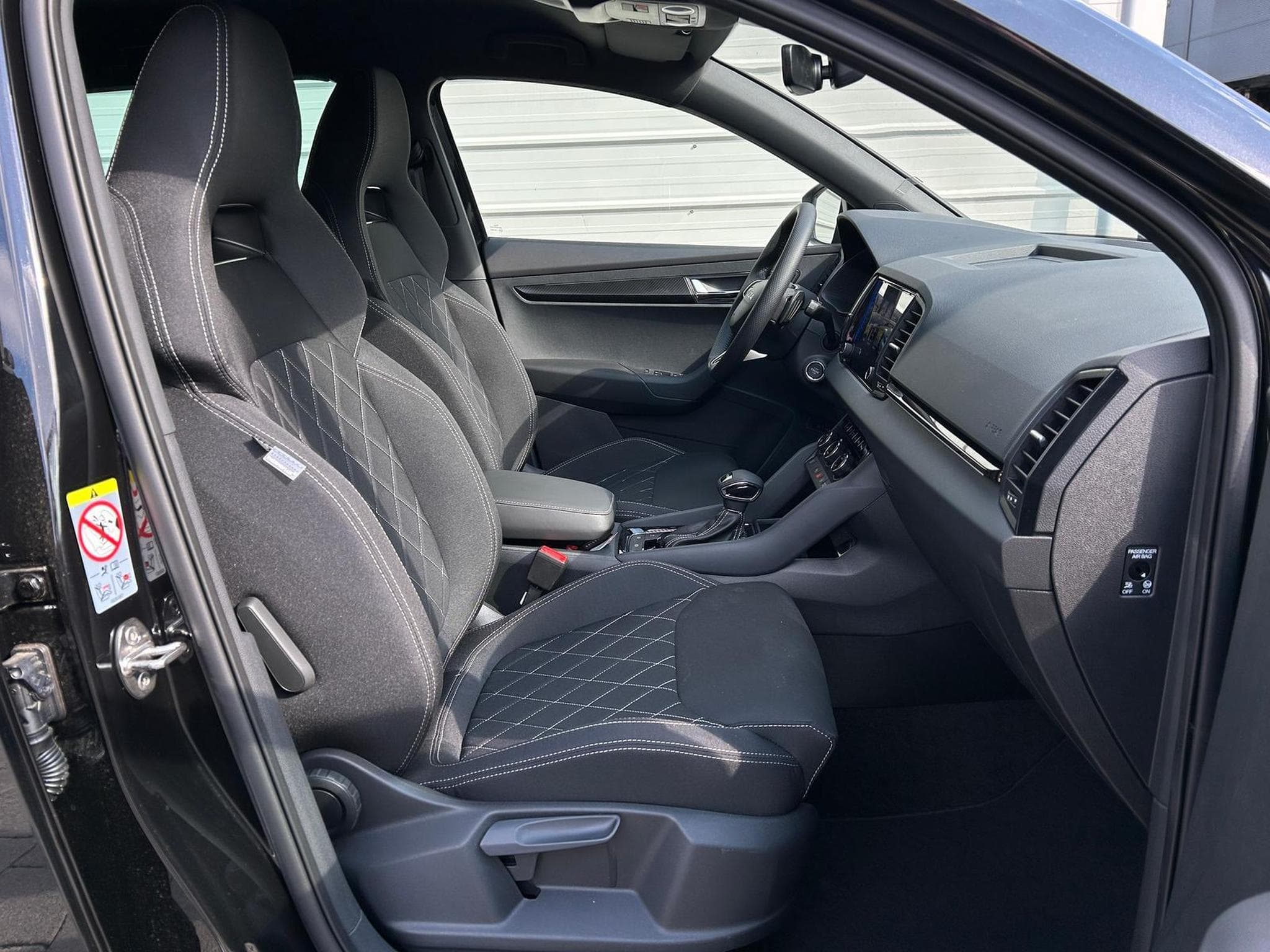 Skoda Karoq Sportline (2026) - Foto 12