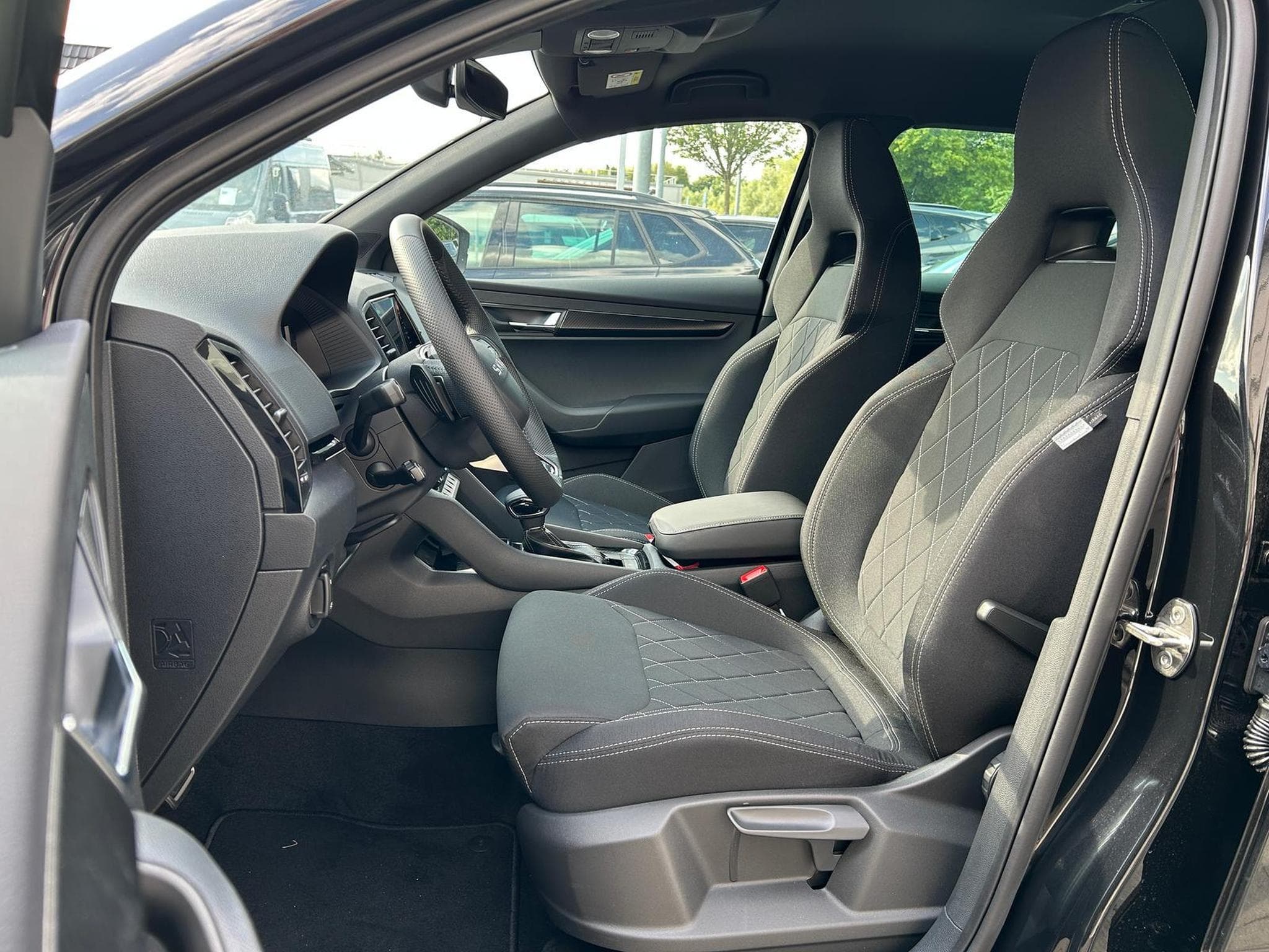 Skoda Karoq Sportline (2026) - Foto 7
