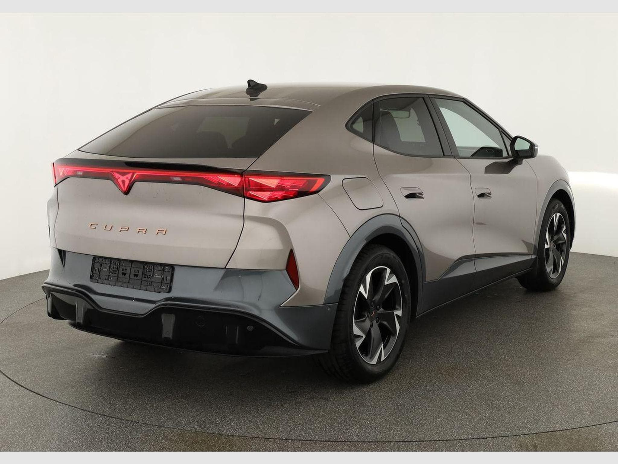 Cupra Tavascan 210 kW Endurance (2026) - Foto 2