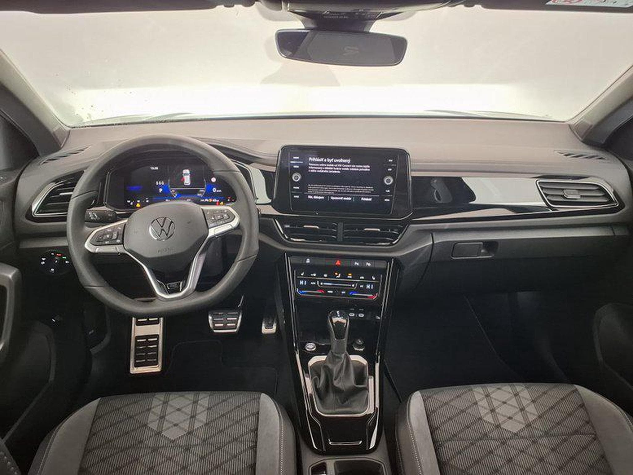 VW T-Roc R-Line 1.5 TSI 7-Gang-DSG (2026) - Foto 11