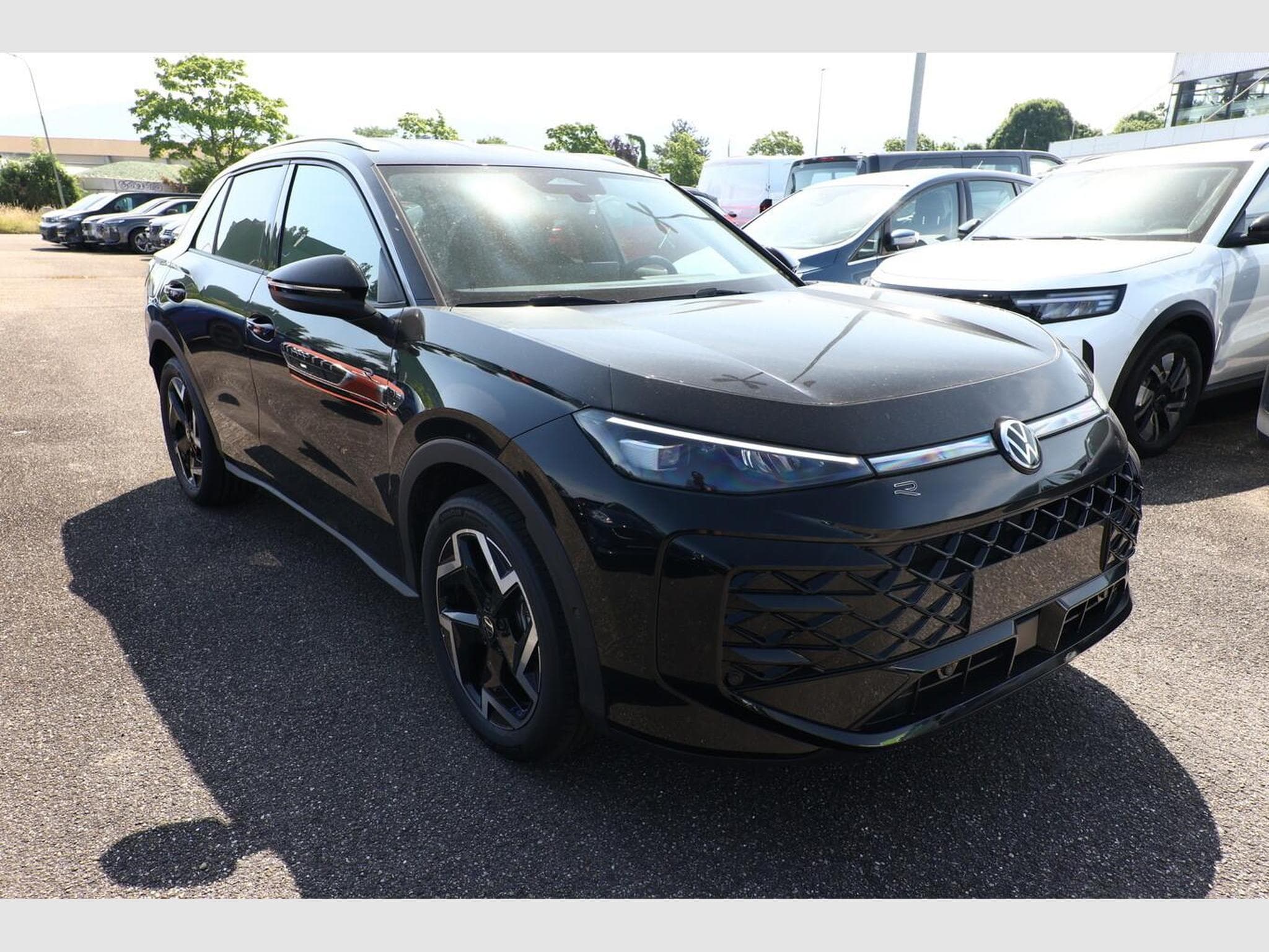 VW T-Roc R-Line (2026) - Foto 2