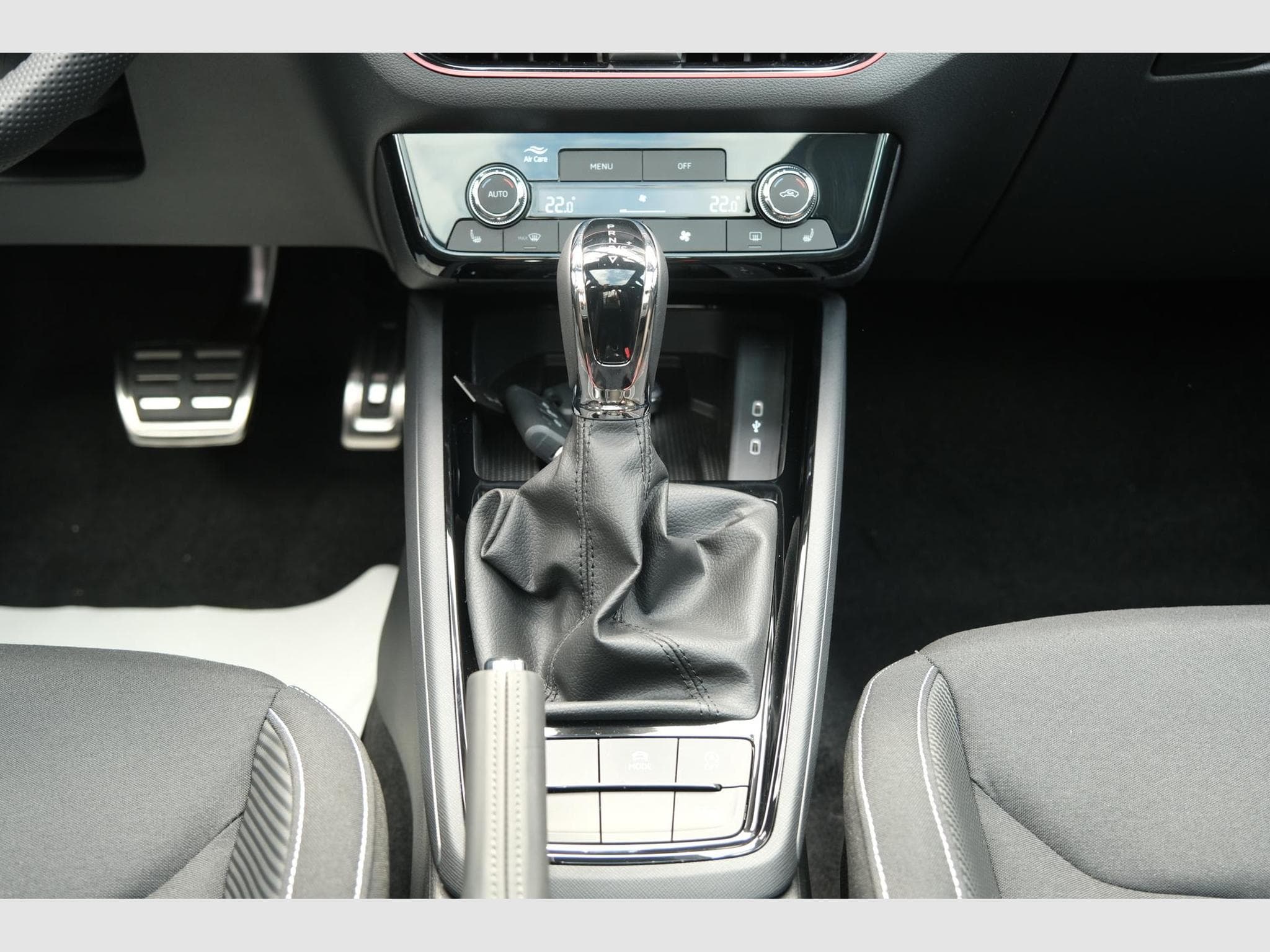 Skoda Kamiq Monte Carlo (2026) - Foto 12