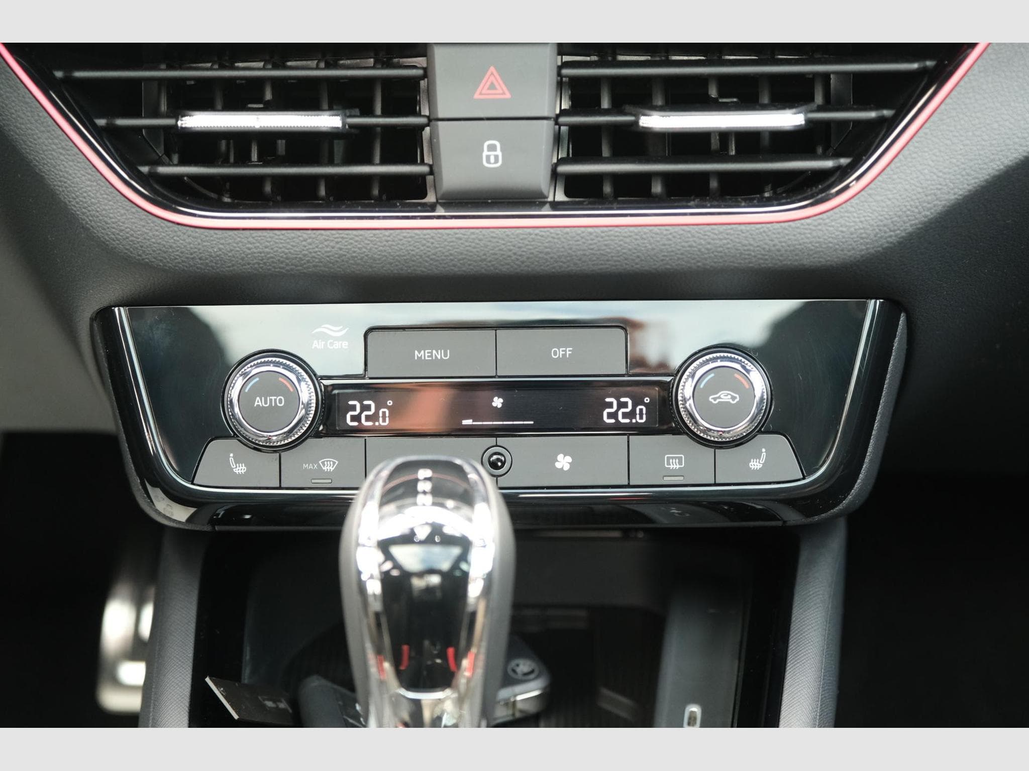 Skoda Kamiq Monte Carlo (2026) - Foto 24