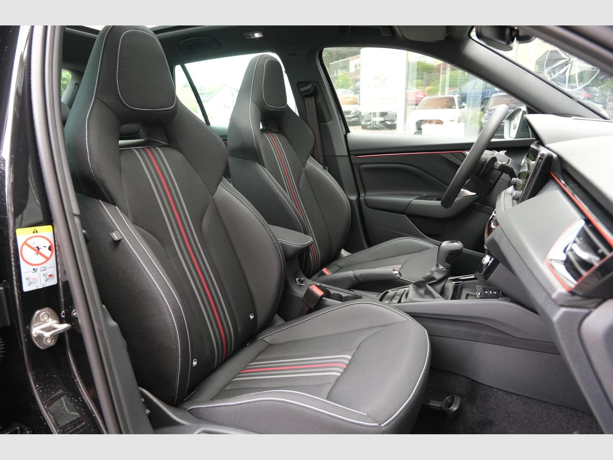 Skoda Kamiq Monte Carlo (2026) - Foto 6