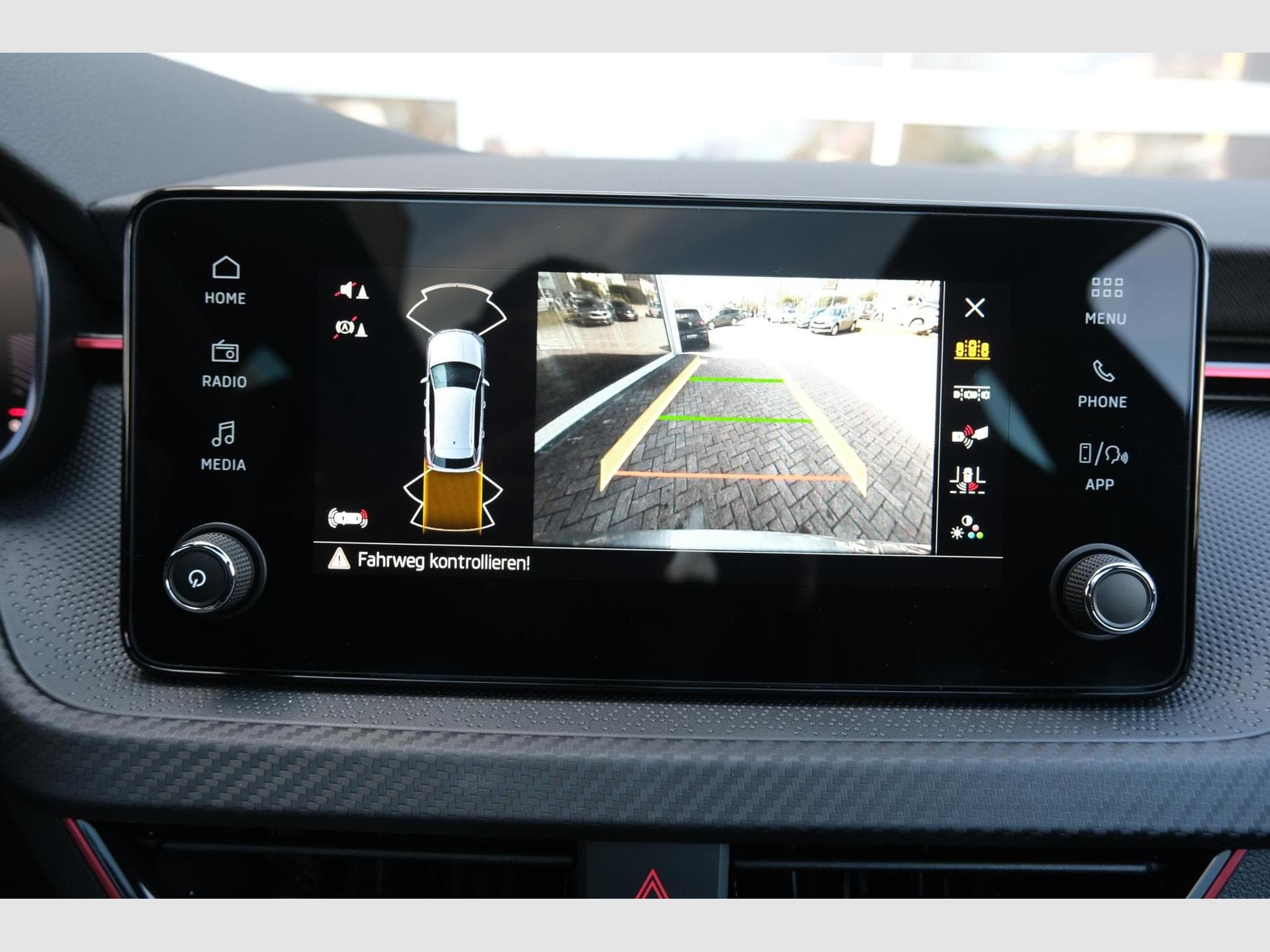 Skoda Kamiq Monte Carlo (2026) - Foto 14