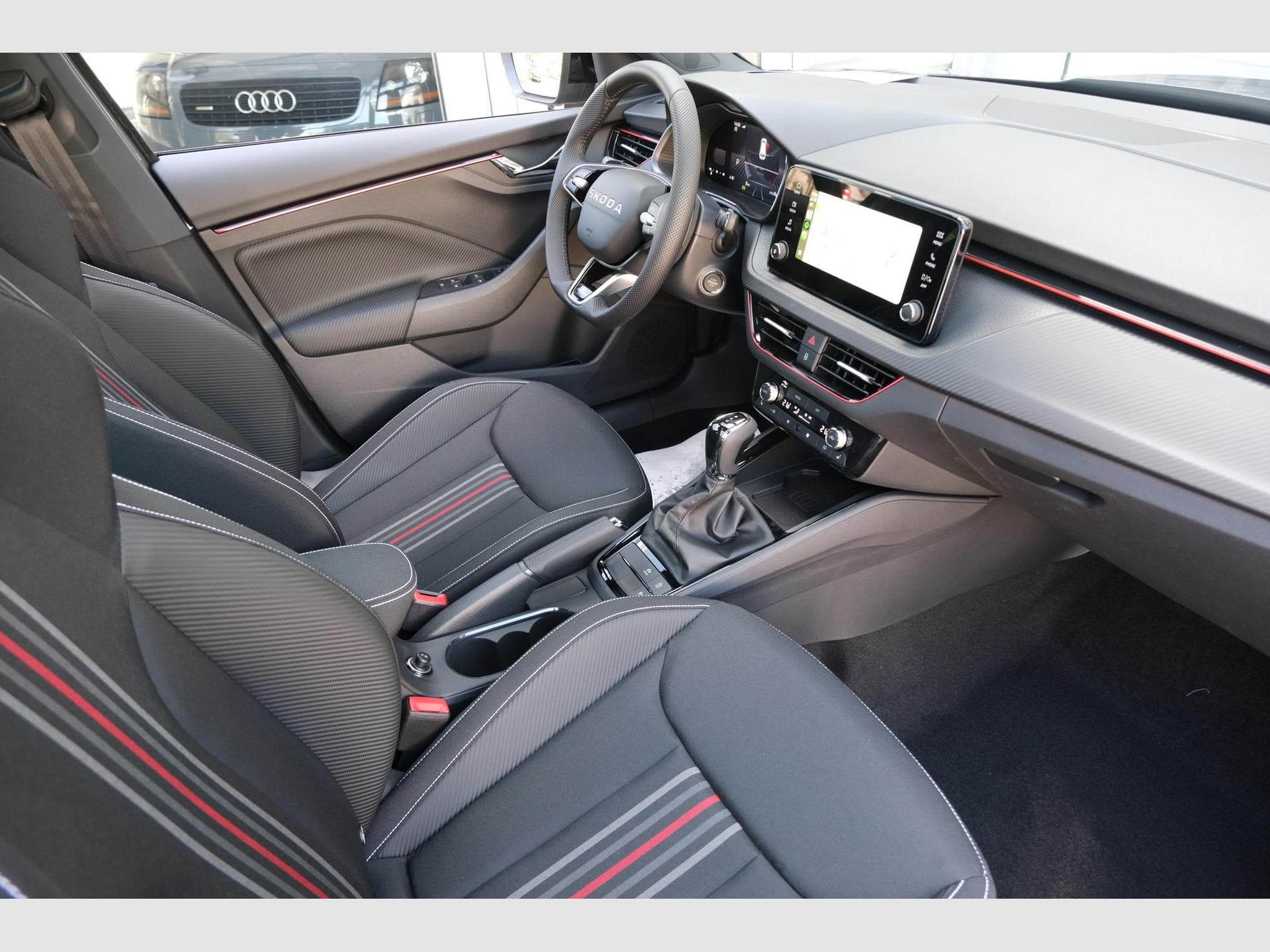 Skoda Kamiq Monte Carlo (2026) - Foto 25
