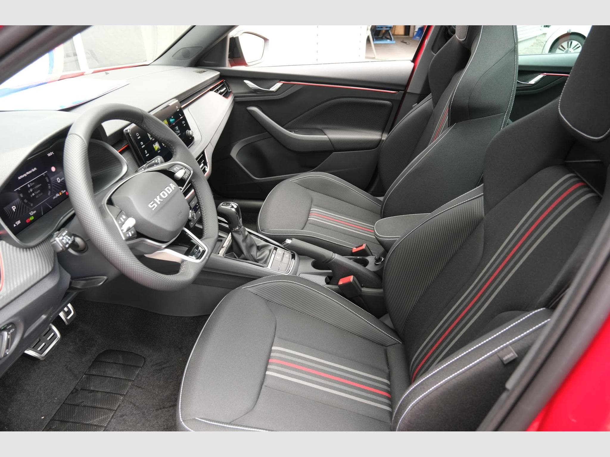 Skoda Kamiq Monte Carlo (2026) - Foto 12