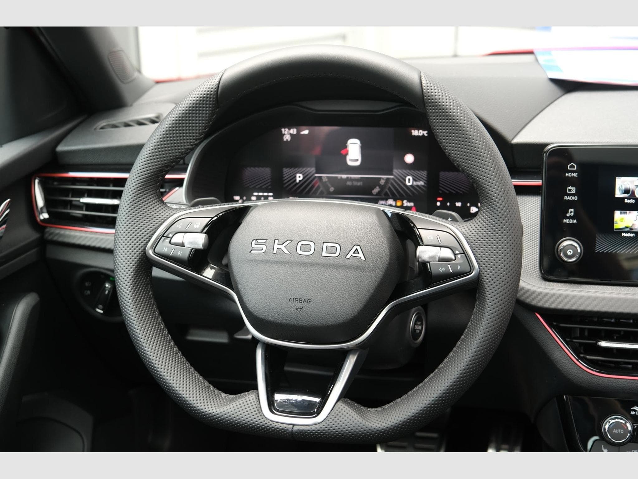 Skoda Kamiq Monte Carlo (2026) - Foto 24