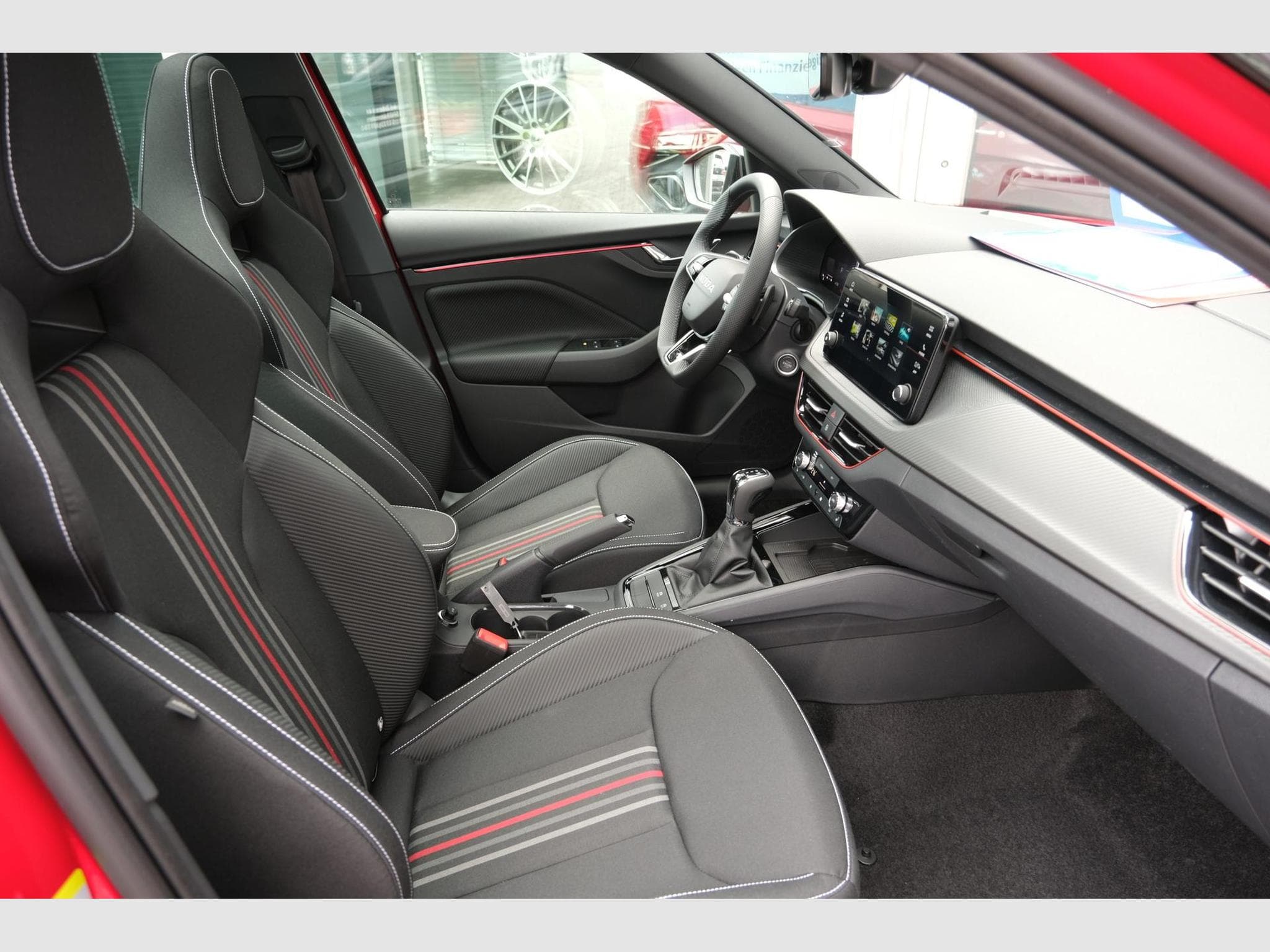 Skoda Kamiq Monte Carlo (2026) - Foto 6
