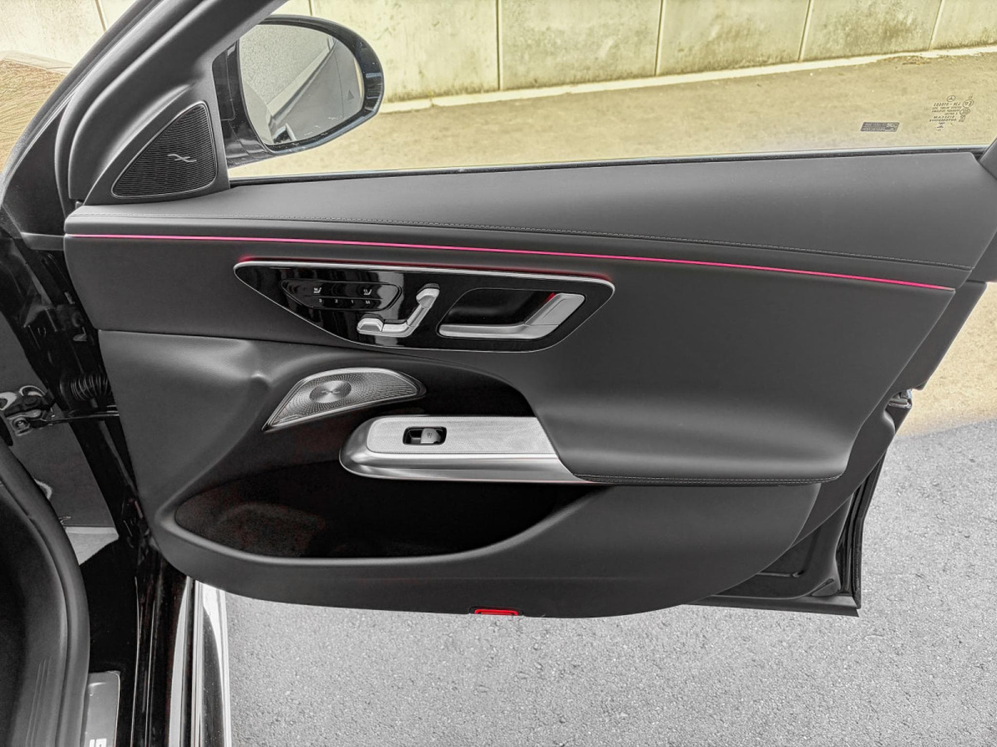 Mercedes E 53 AMG AMG E 53 Hybrid 4Matic+ Premium/RIDE CONTROL/MBUX SUPERSCREE (2025) - Photo 22