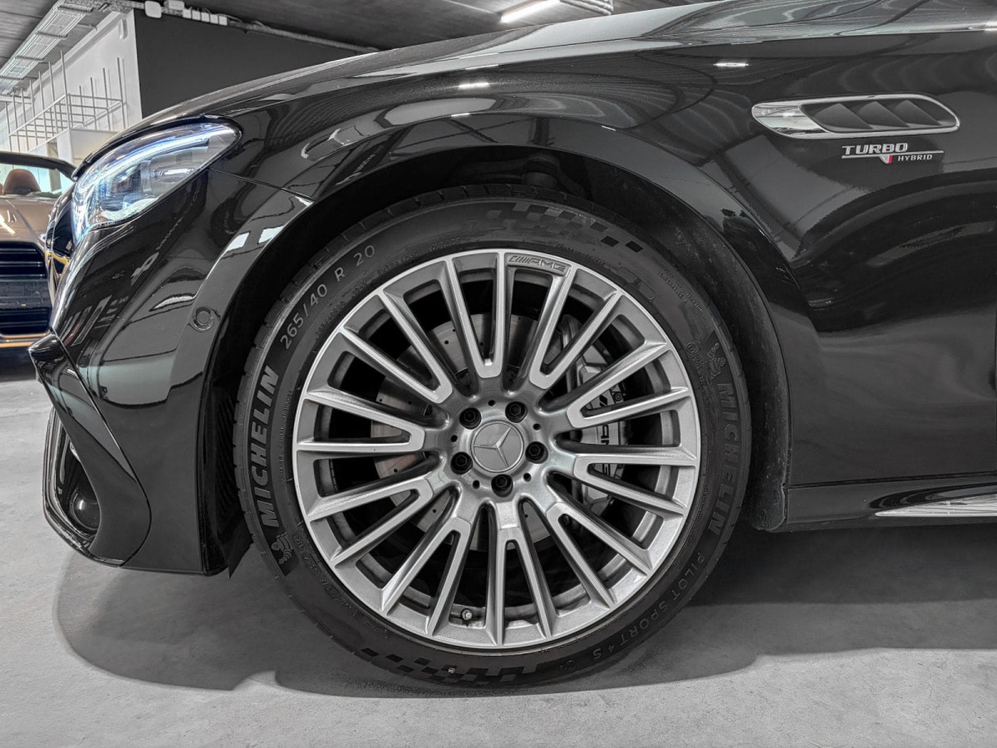 Mercedes E 53 AMG AMG E 53 Hybrid 4Matic+ Premium/RIDE CONTROL/MBUX SUPERSCREE (2025) - Photo 23