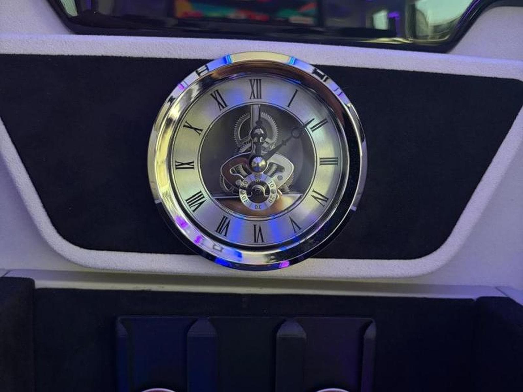 Mercedes Sprinter Sprinter Fourgon Configuration Luxe (2023) - Photo 17