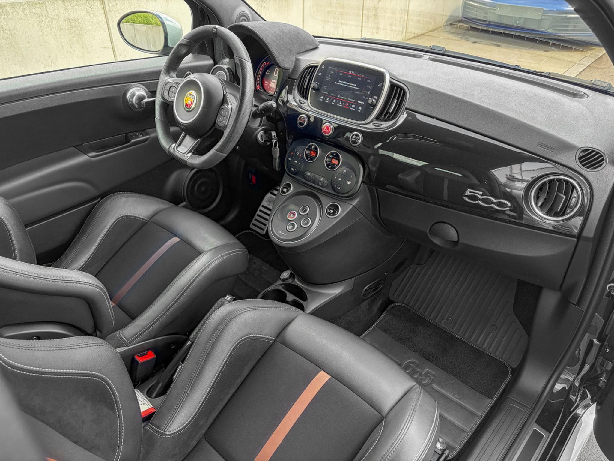 Abarth 695 695 70° ANNIVERSARIO /CARBON/ KONI/ BREMBO/ RECORD MONZAAPPL (2021) - Foto 9