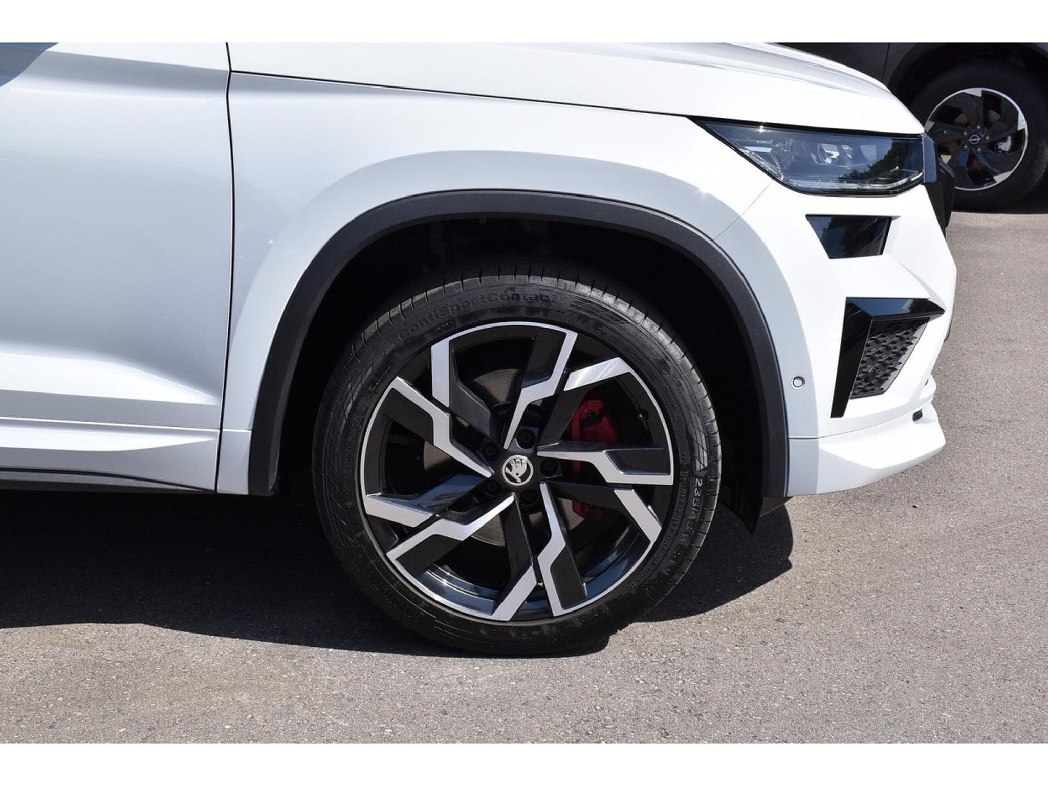 Skoda Kodiaq RS 2.0 TSI 4X4 DSG 7 PL. CUIR TRAVEL CANTON CAM360 ATT RMQ (2024) - Foto 5