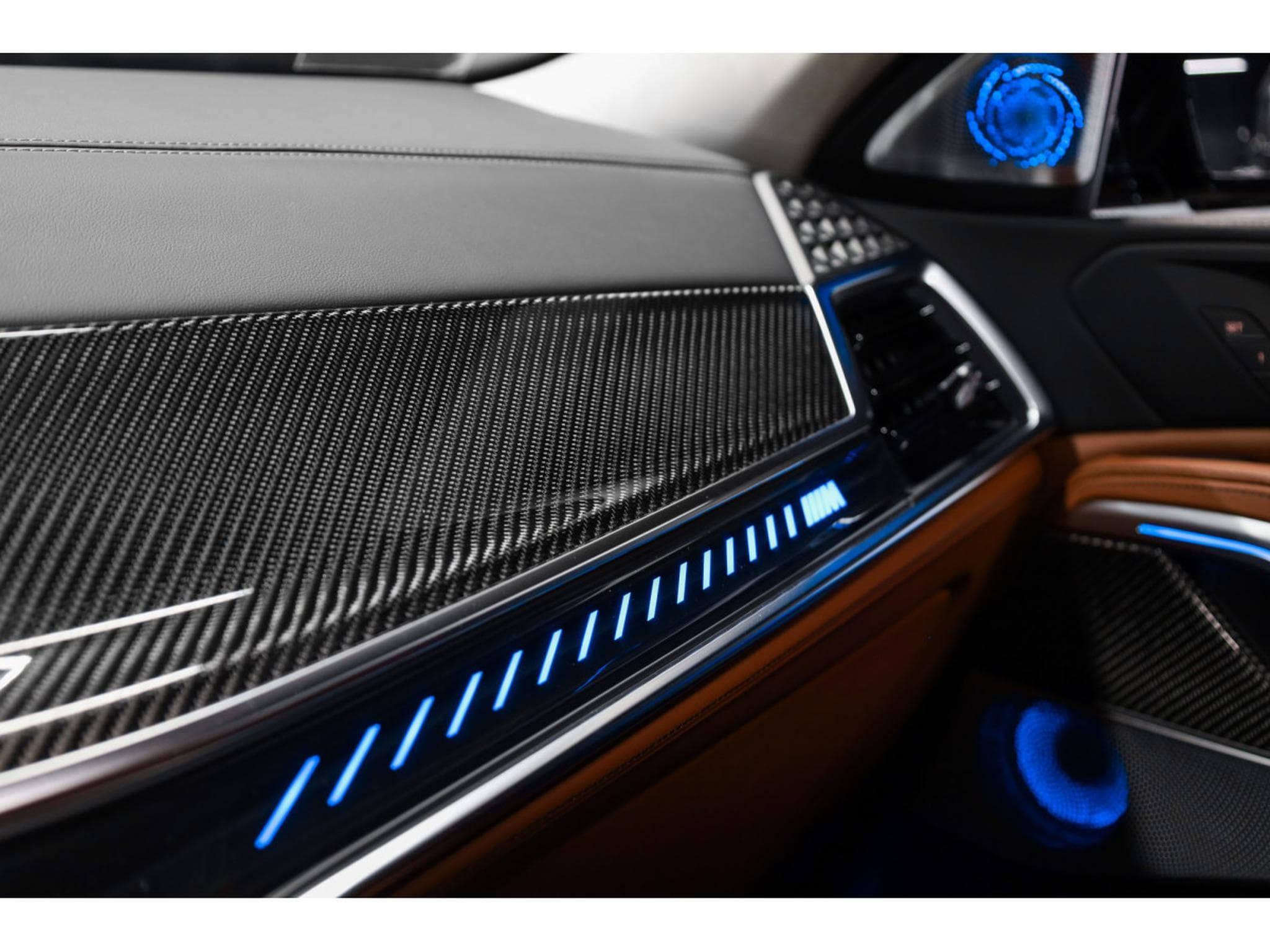 BMW X6 i X-DRIVE (2026) - Photo 12