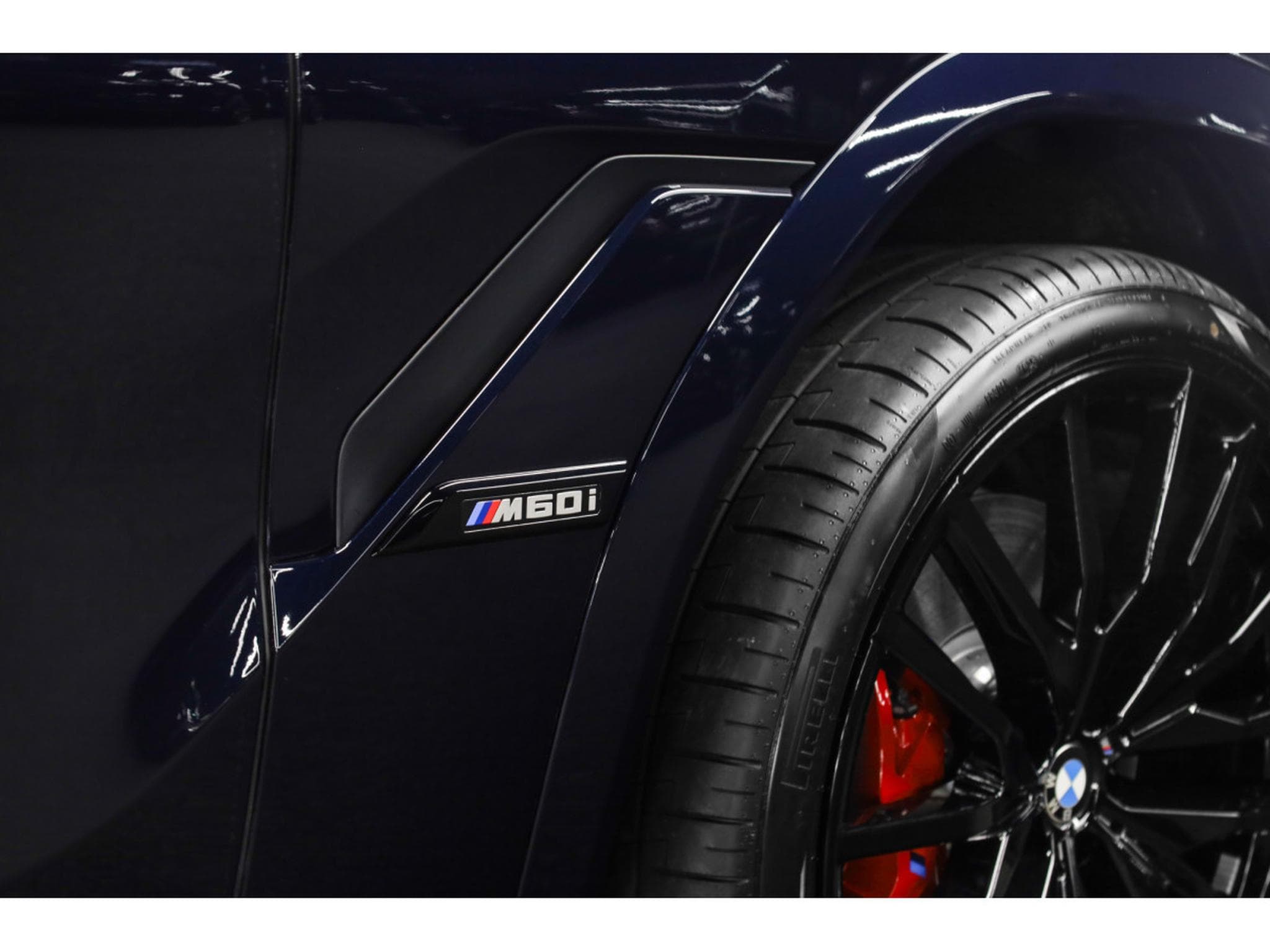 BMW X6 i X-DRIVE (2026) - Photo 29