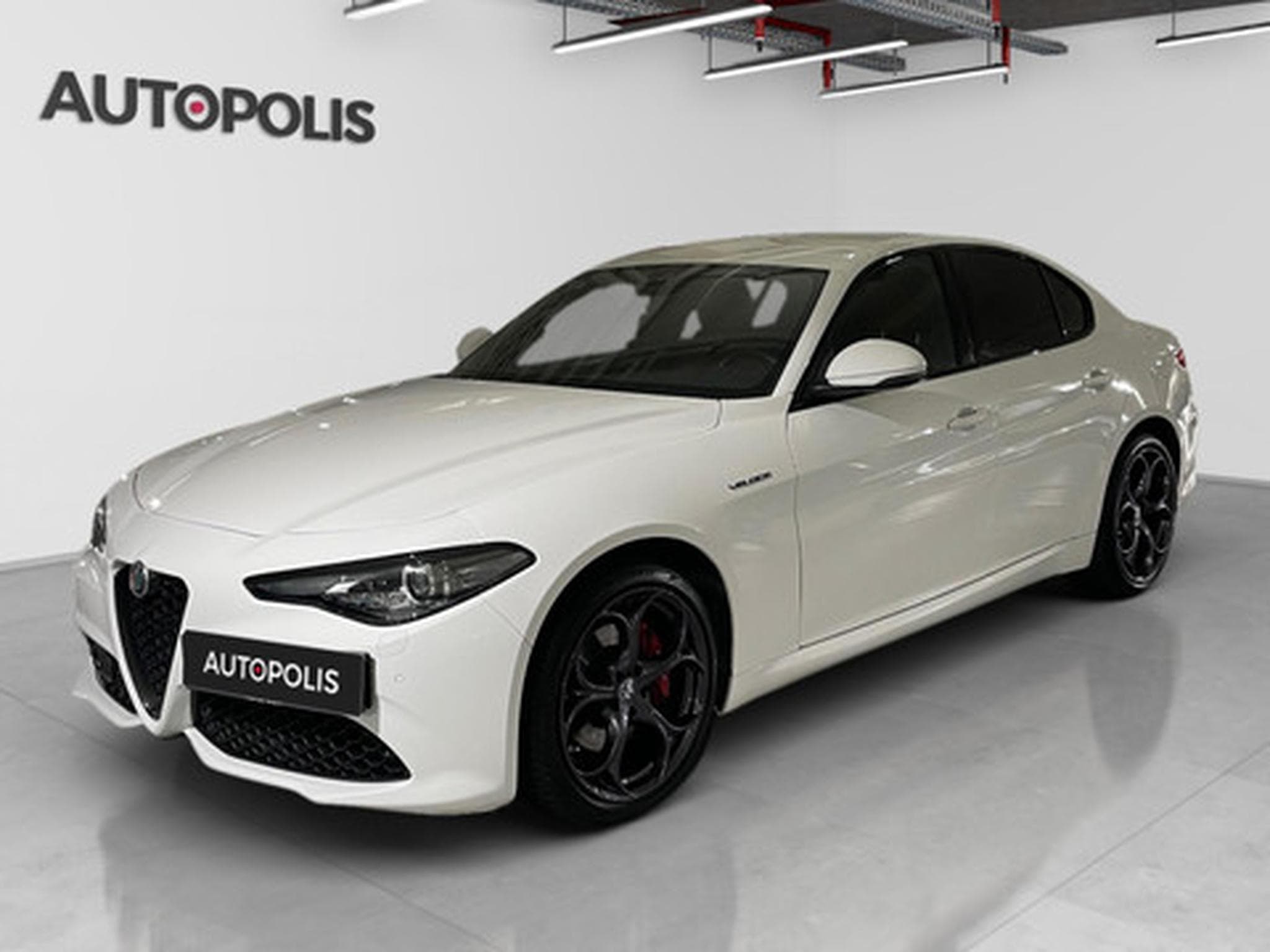 Alfa-Romeo Giulia 2.0 TB 280 Q4 Veloce AUTO (2021) - Foto 1
