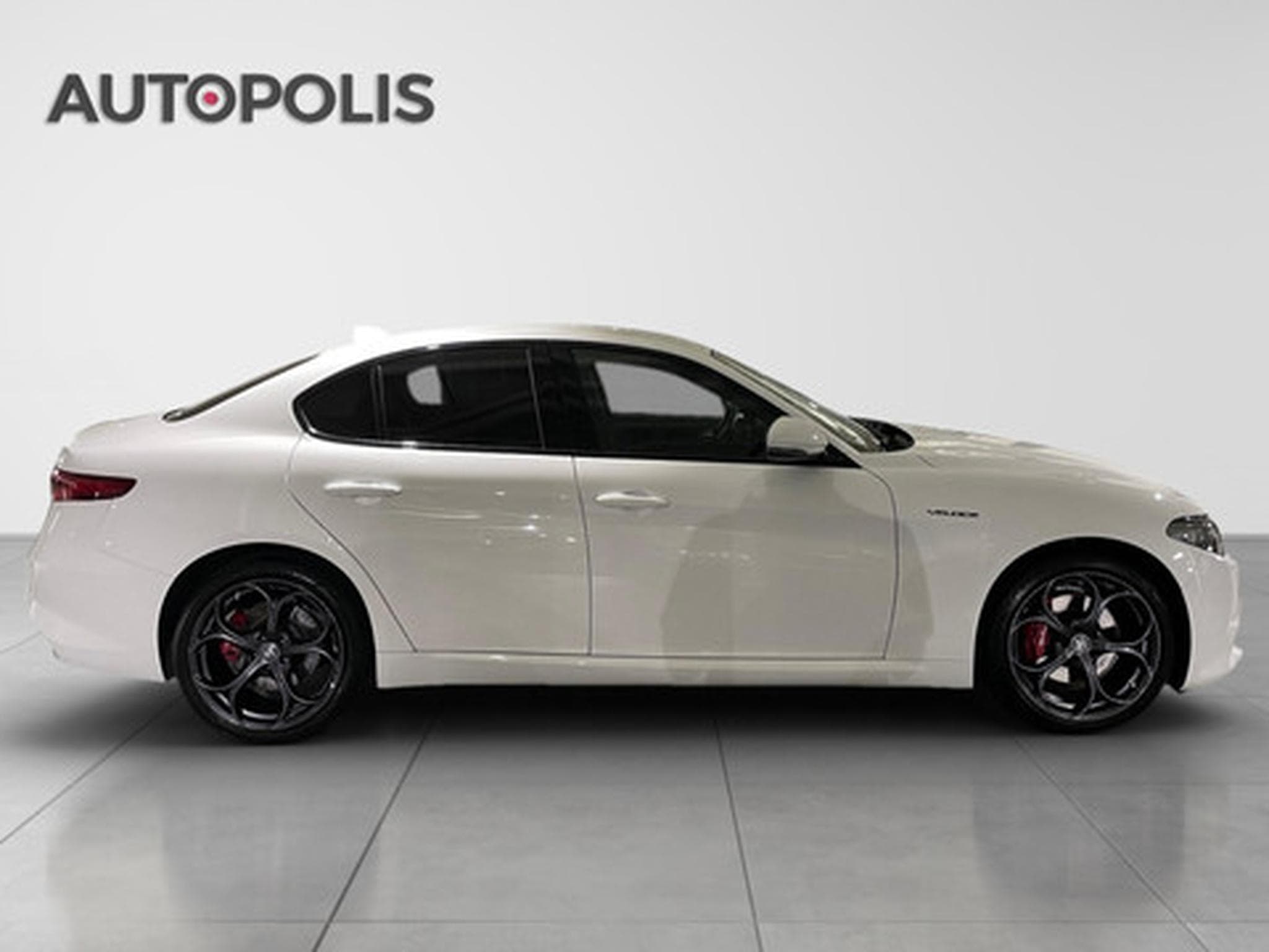 Alfa-Romeo Giulia 2.0 TB 280 Q4 Veloce AUTO (2021) - Foto 9