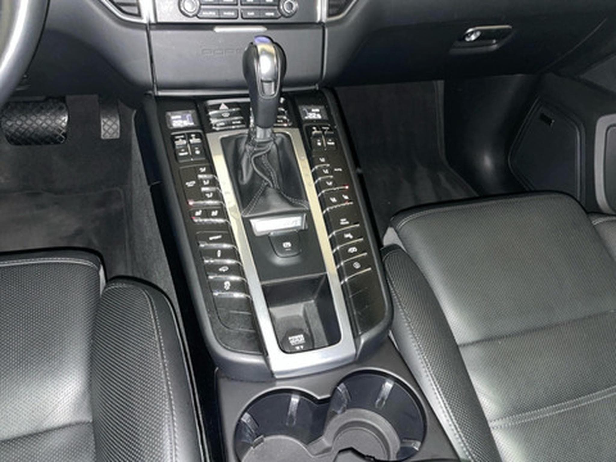 Porsche Macan 3.0 S (2017) - Foto 17