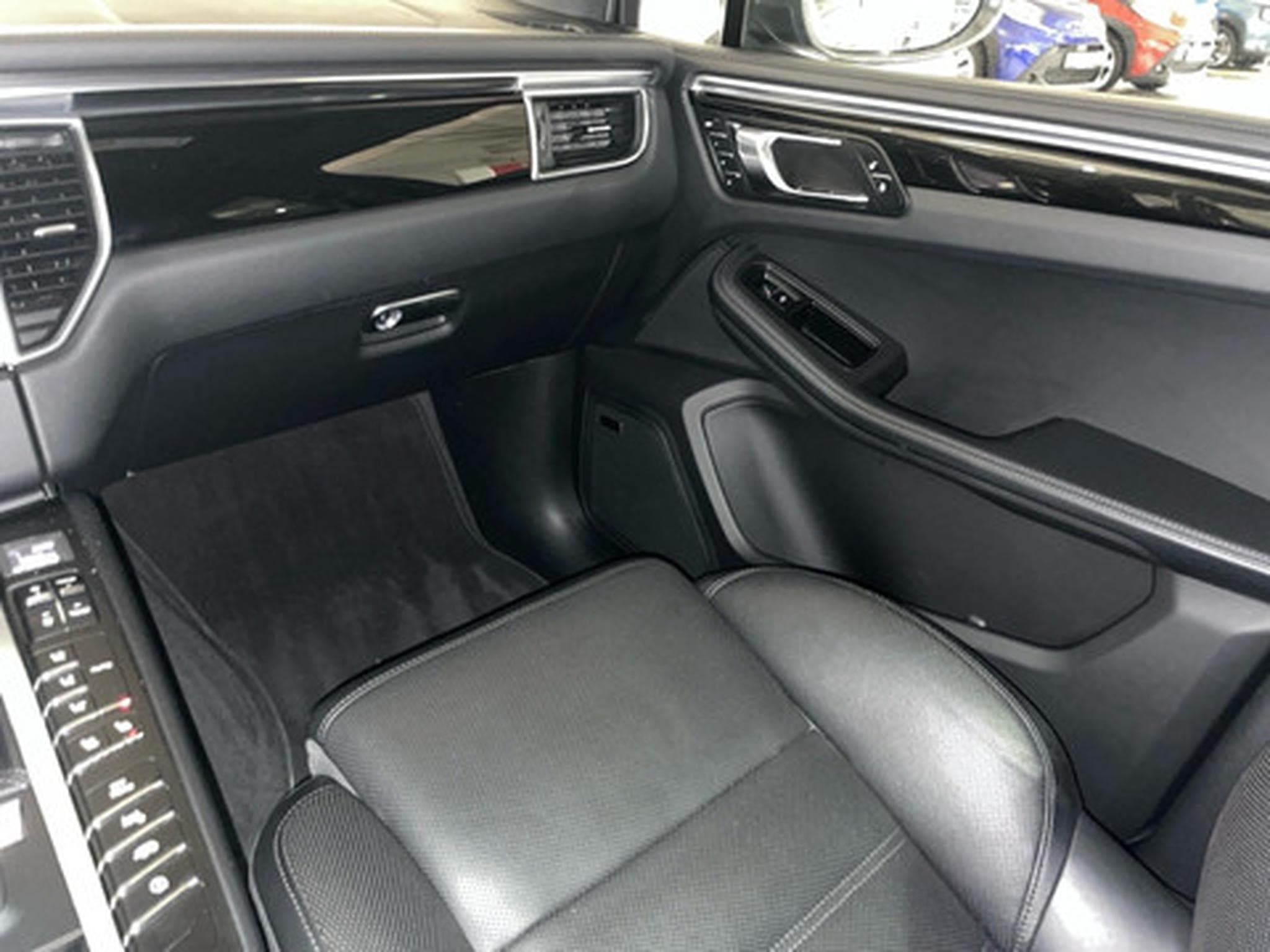 Porsche Macan 3.0 S (2017) - Foto 18