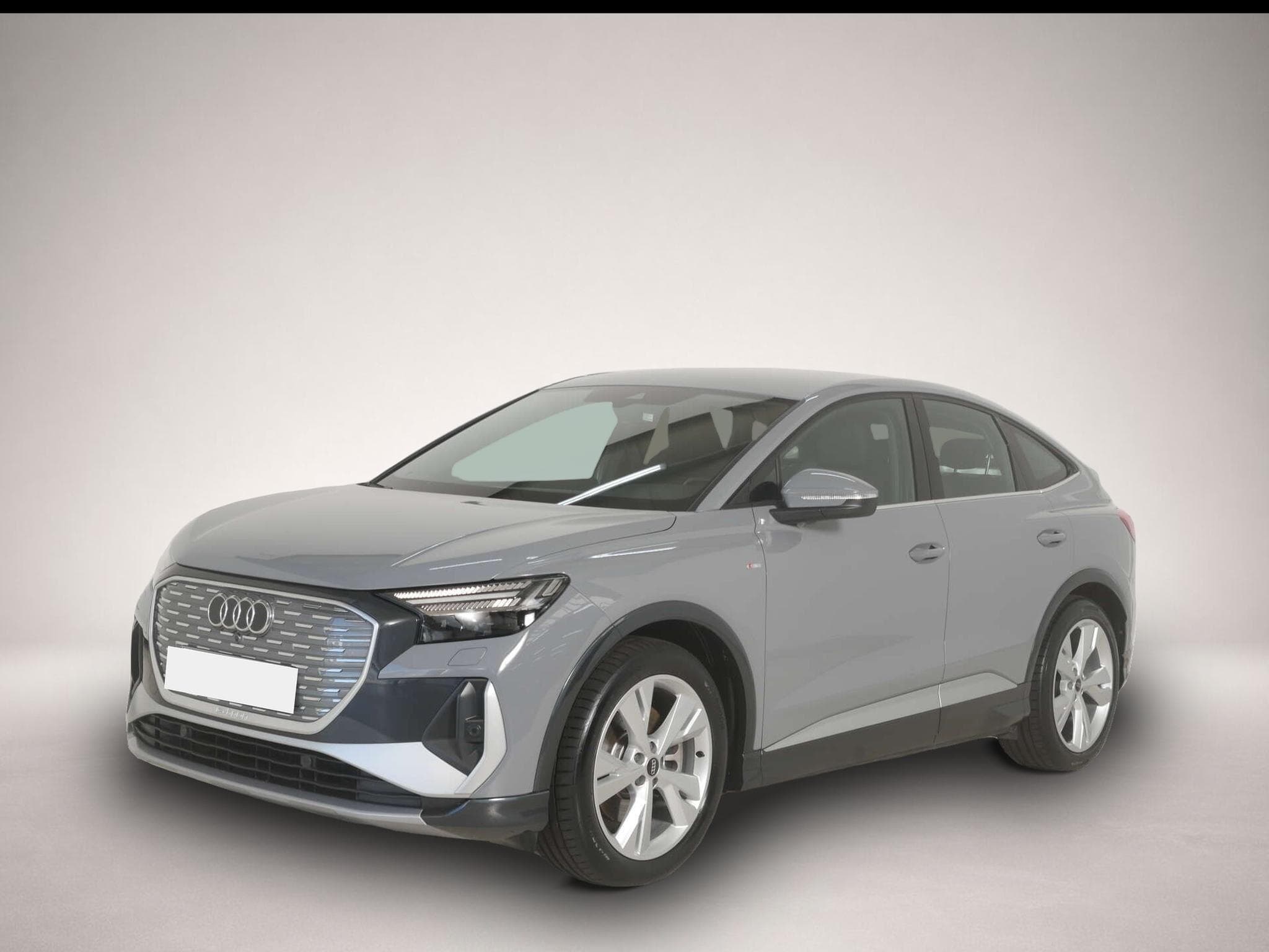 Audi e-tron (2024) - Photo 1