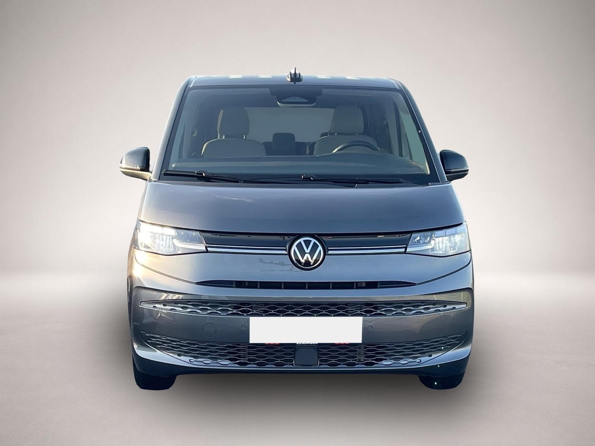 VW Multivan (2025) - Photo 2