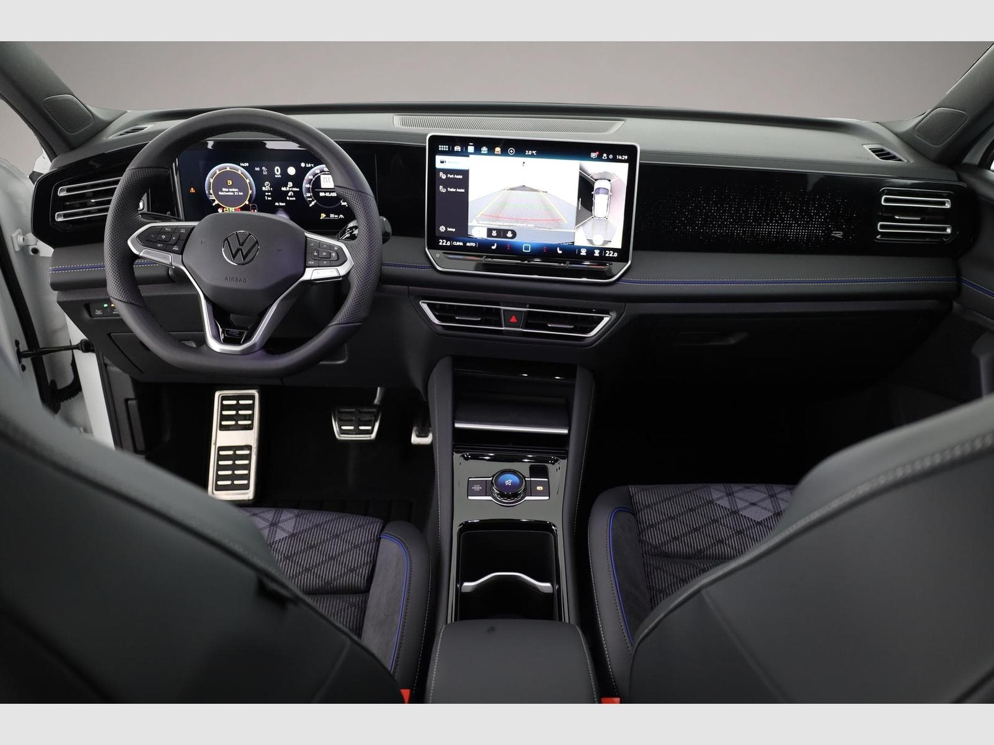 VW Tiguan (2025) - Photo 5