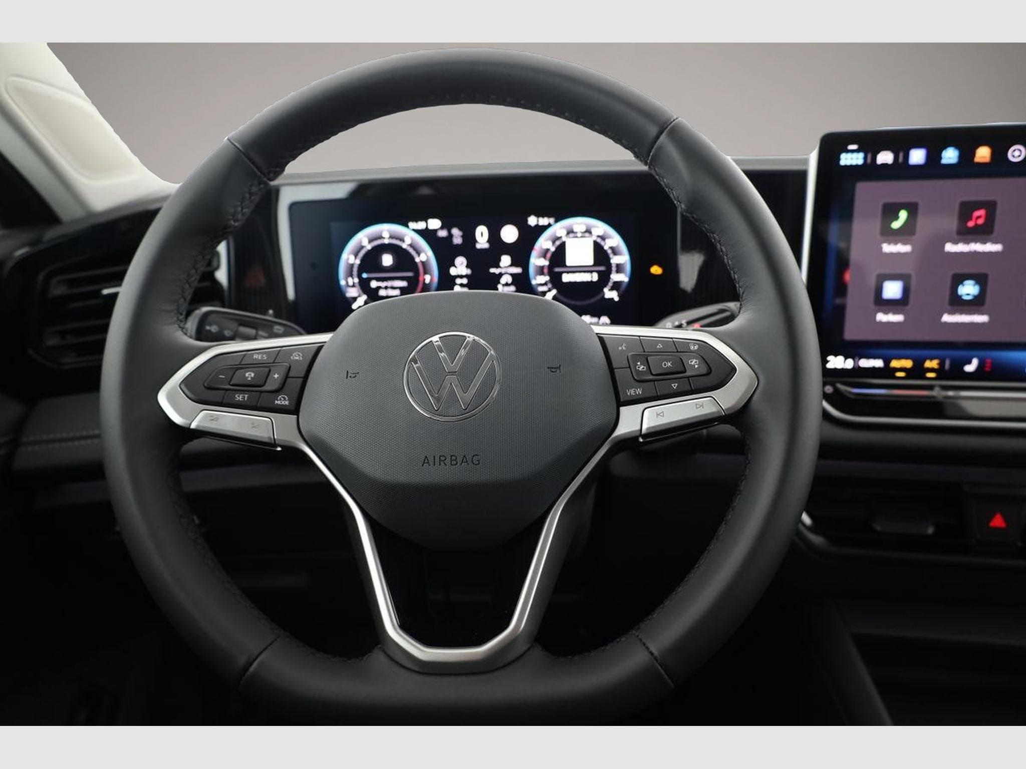VW Tiguan (2025) - Photo 6
