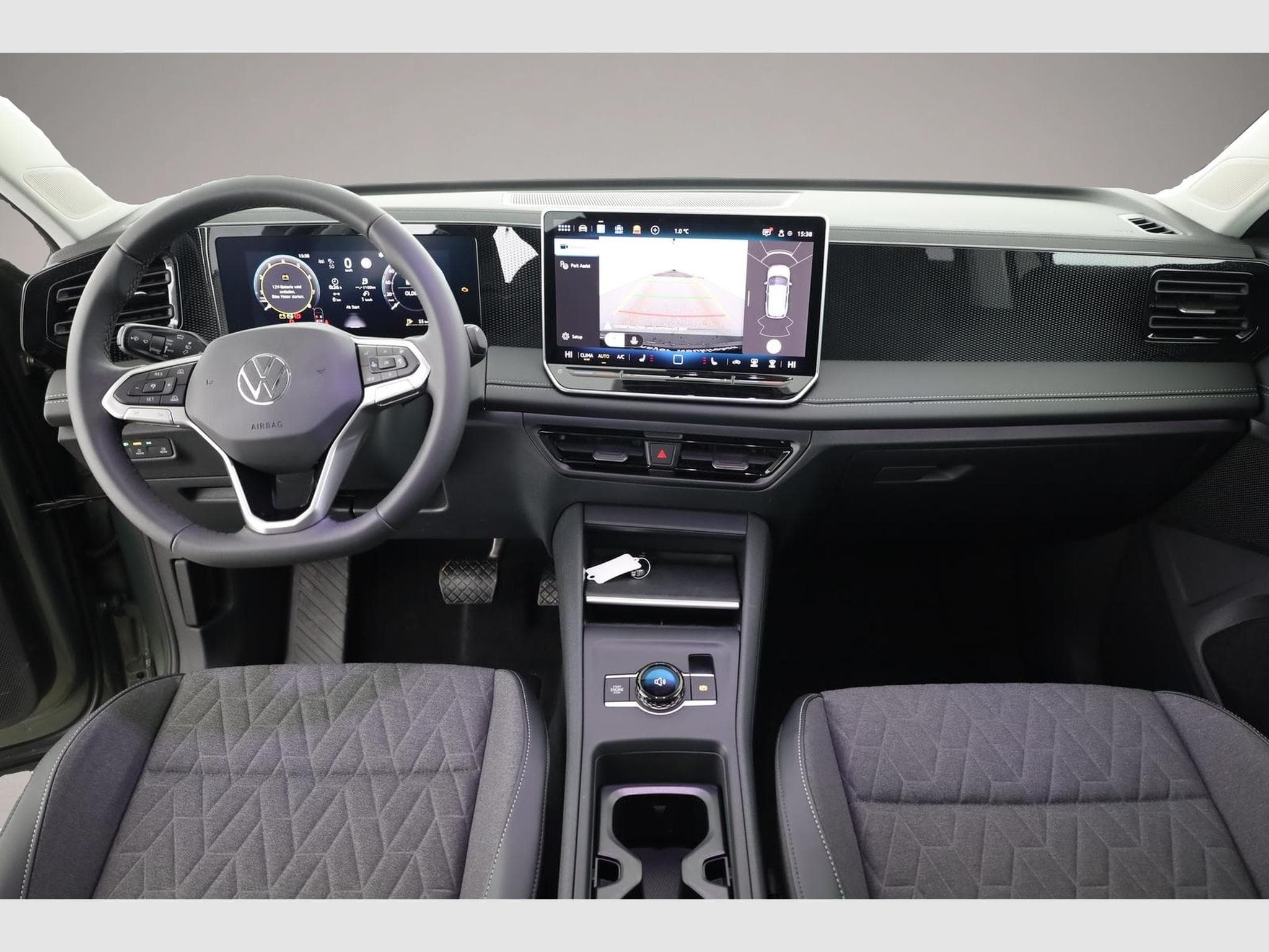 VW Tiguan (2025) - Photo 5